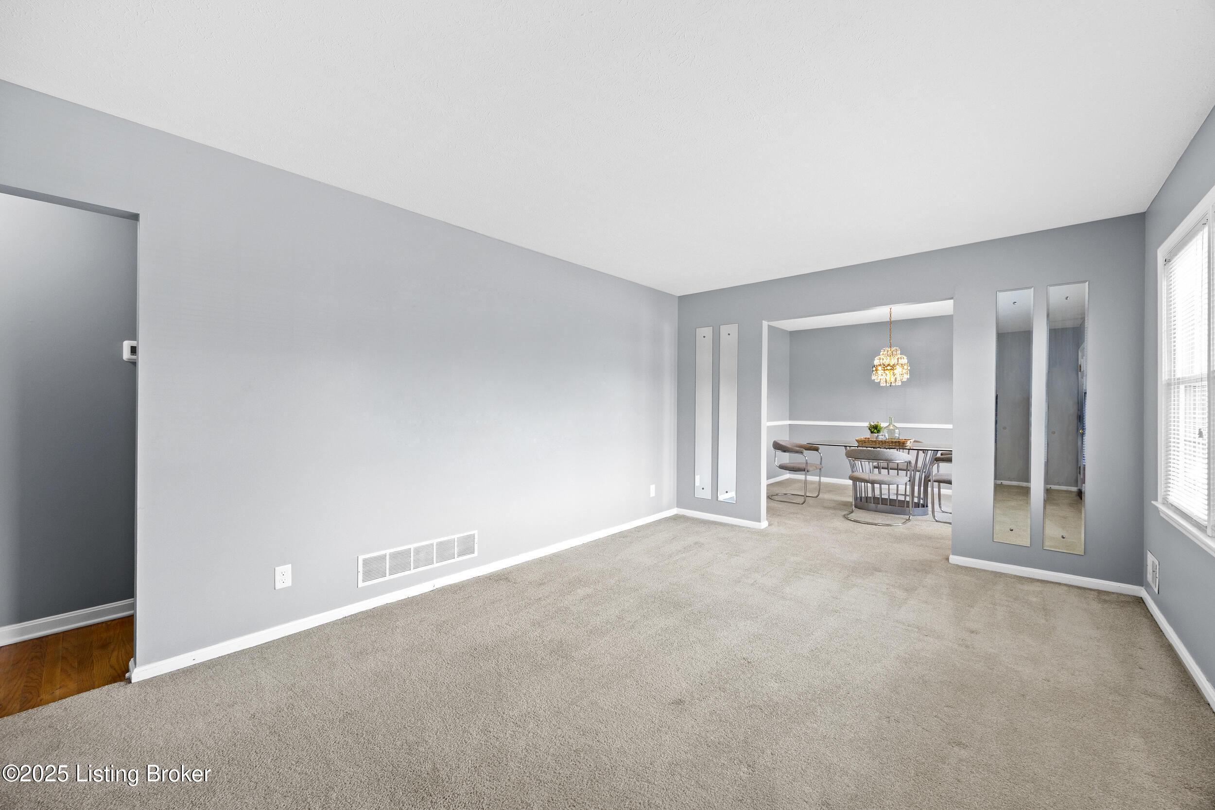 4005 Pinecroft Dr