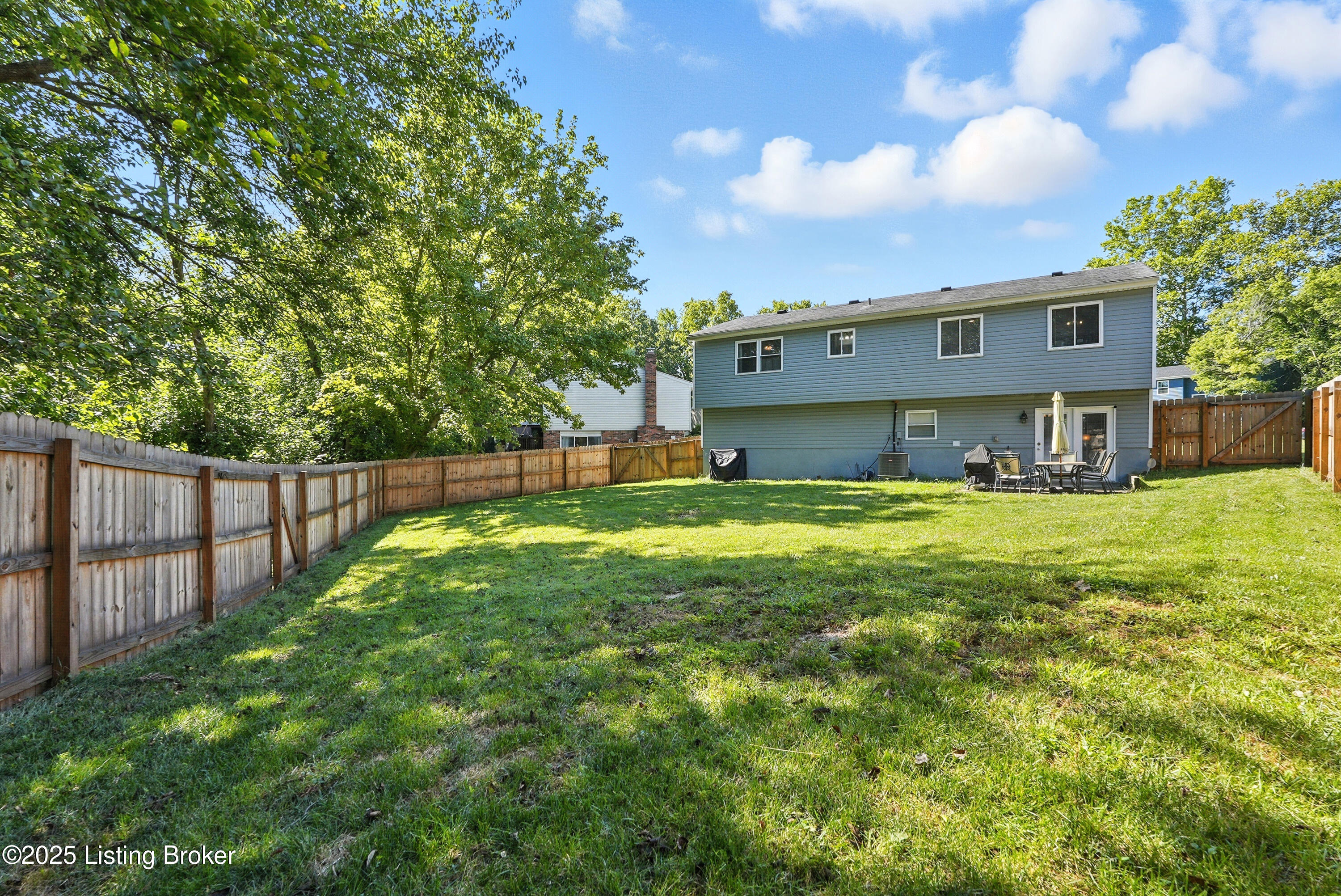 7503 Foxtail Pl