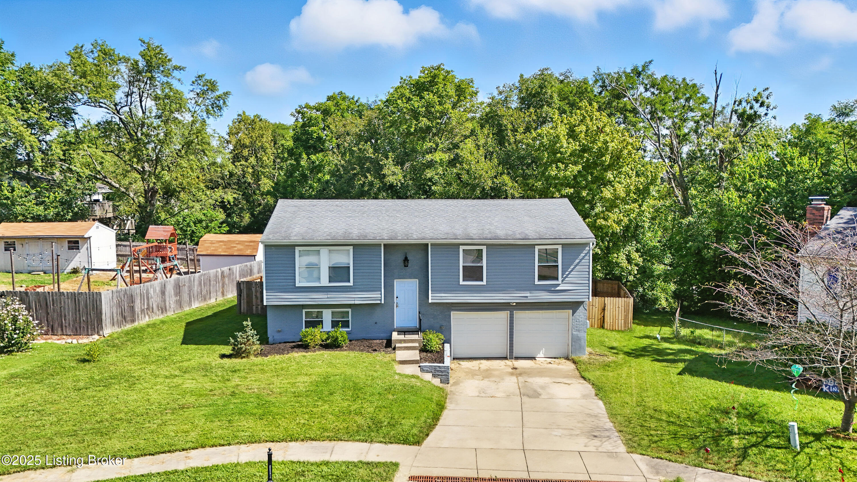 7503 Foxtail Pl
