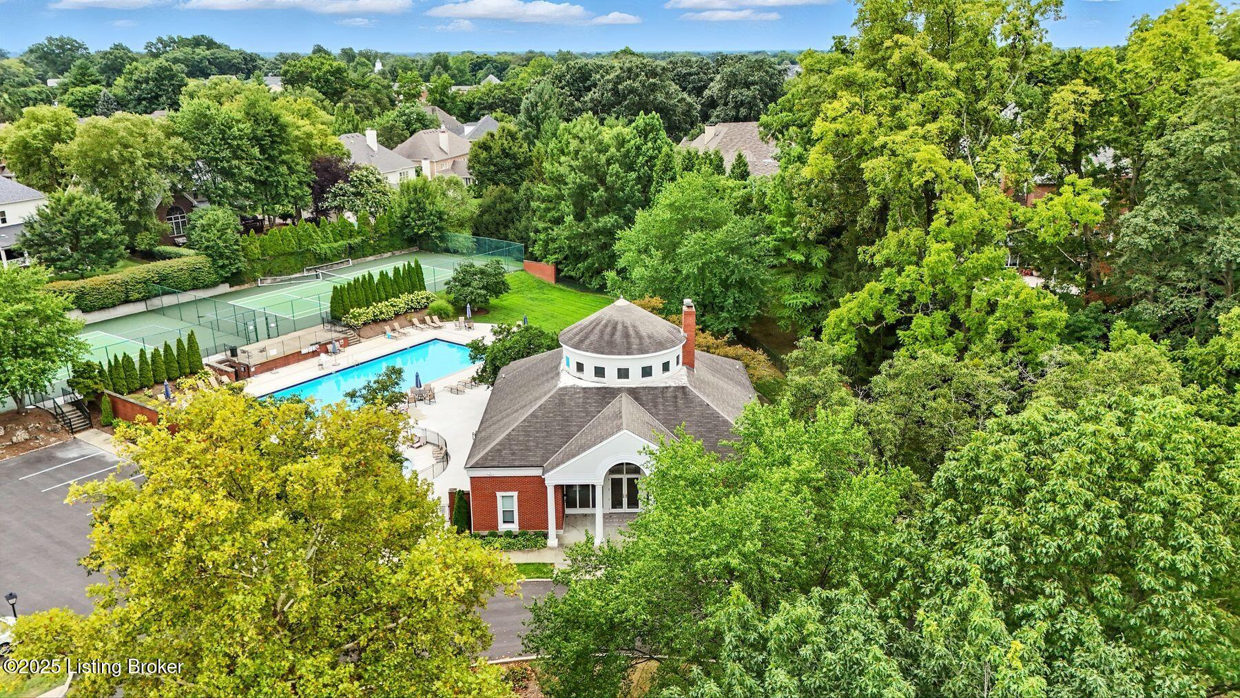 3523 Winterberry Cir, Louisville