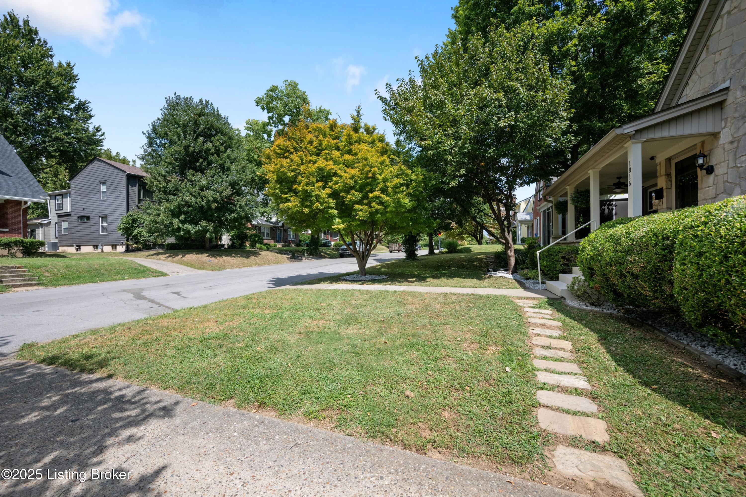 1816 Rutherford Ave