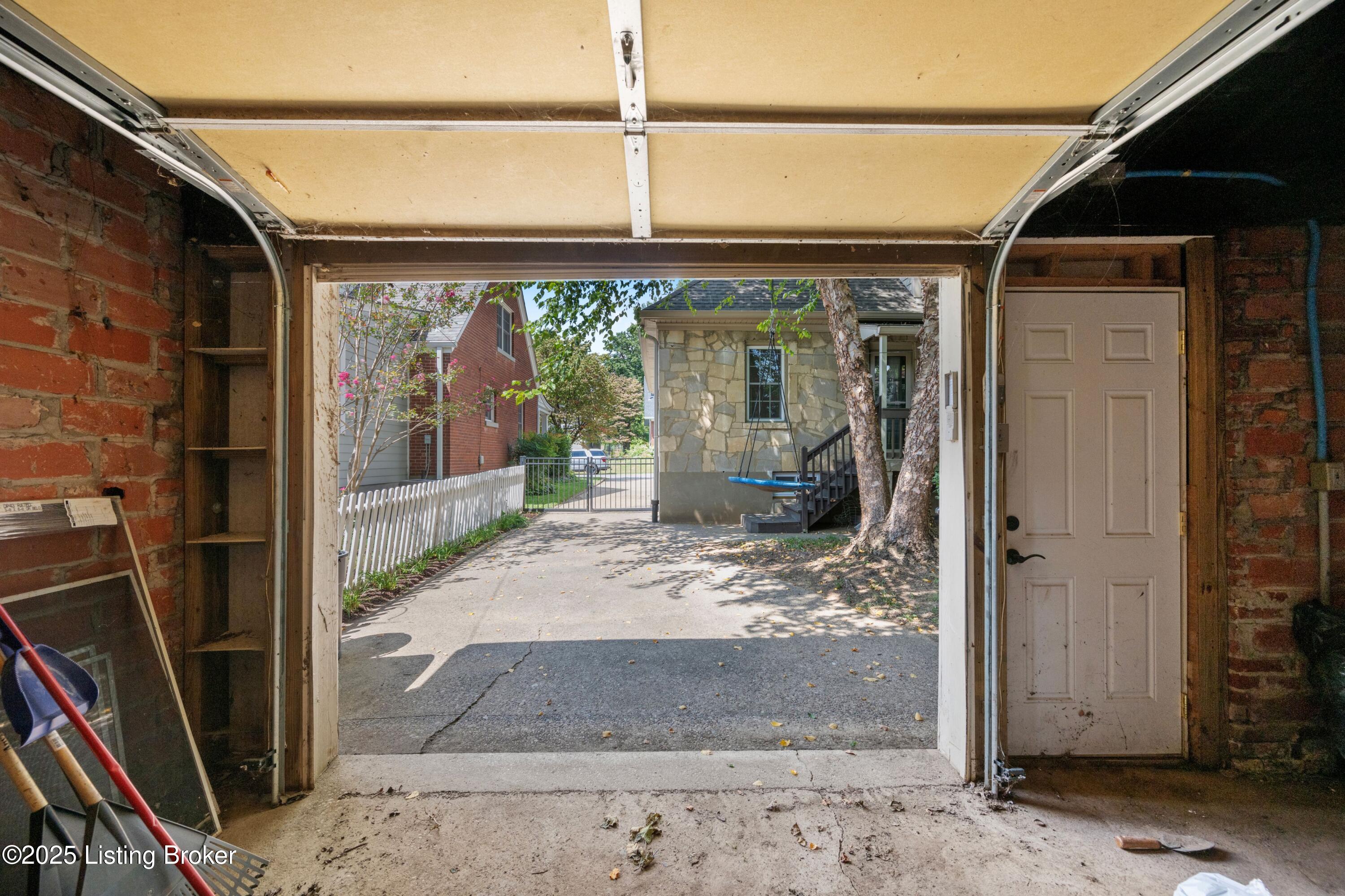 1816 Rutherford Ave