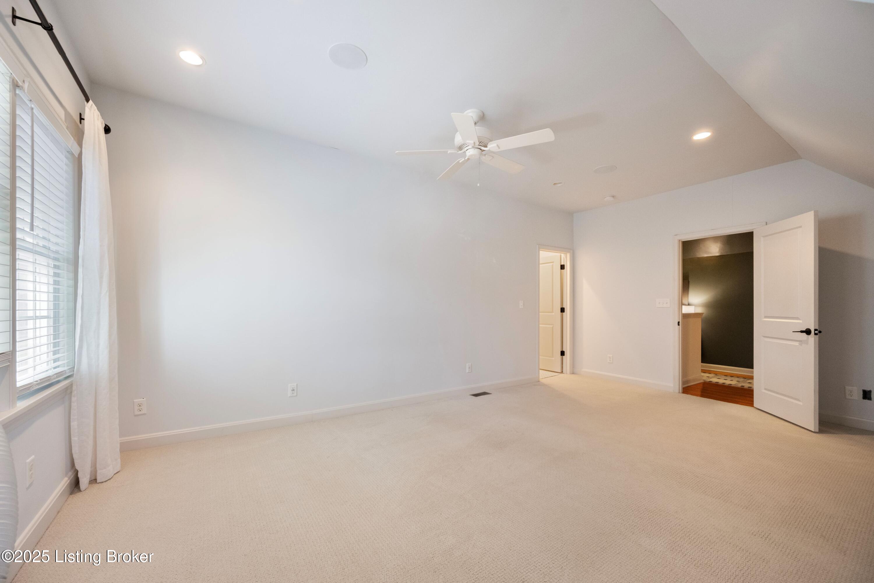 1816 Rutherford Ave