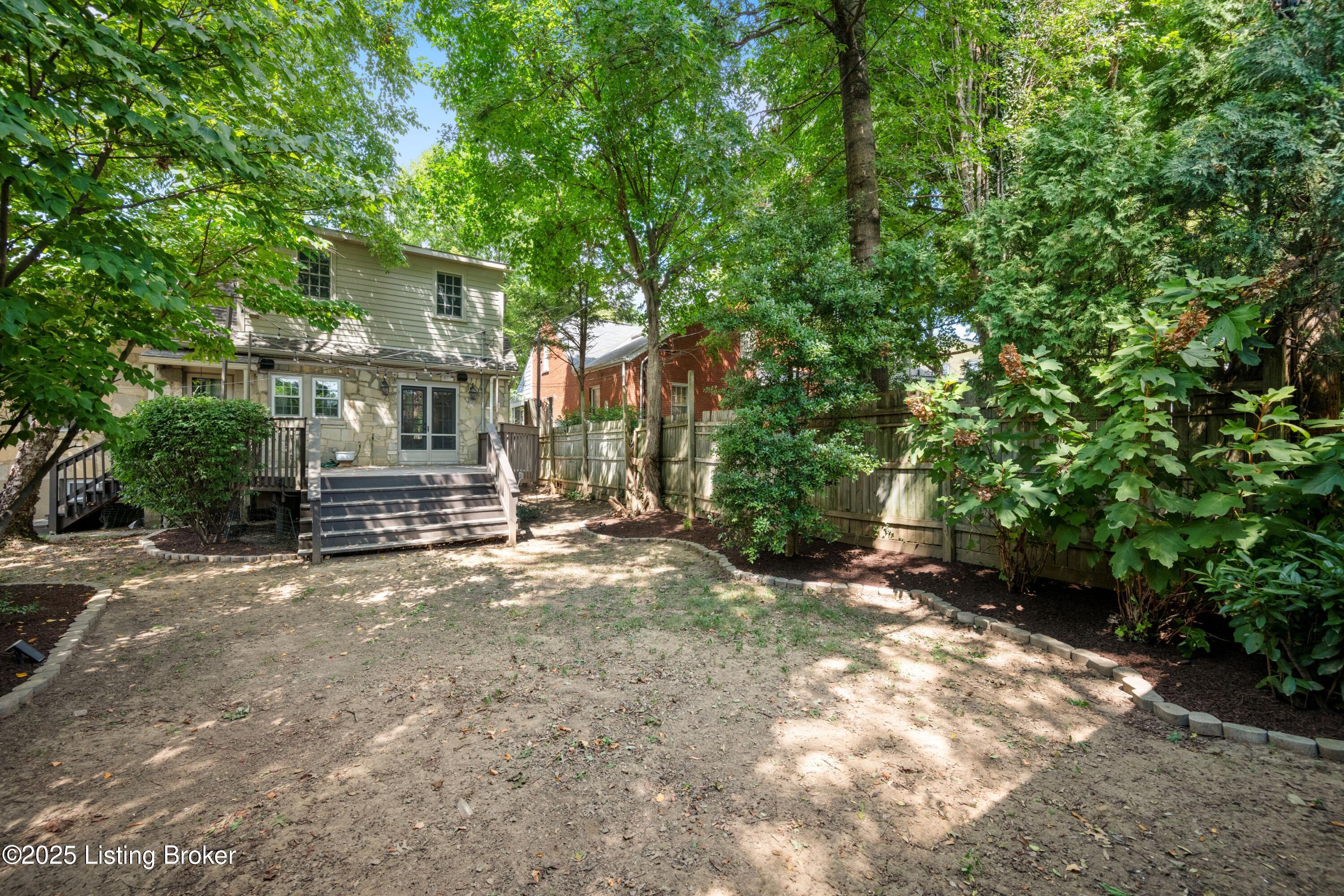 1816 Rutherford Ave