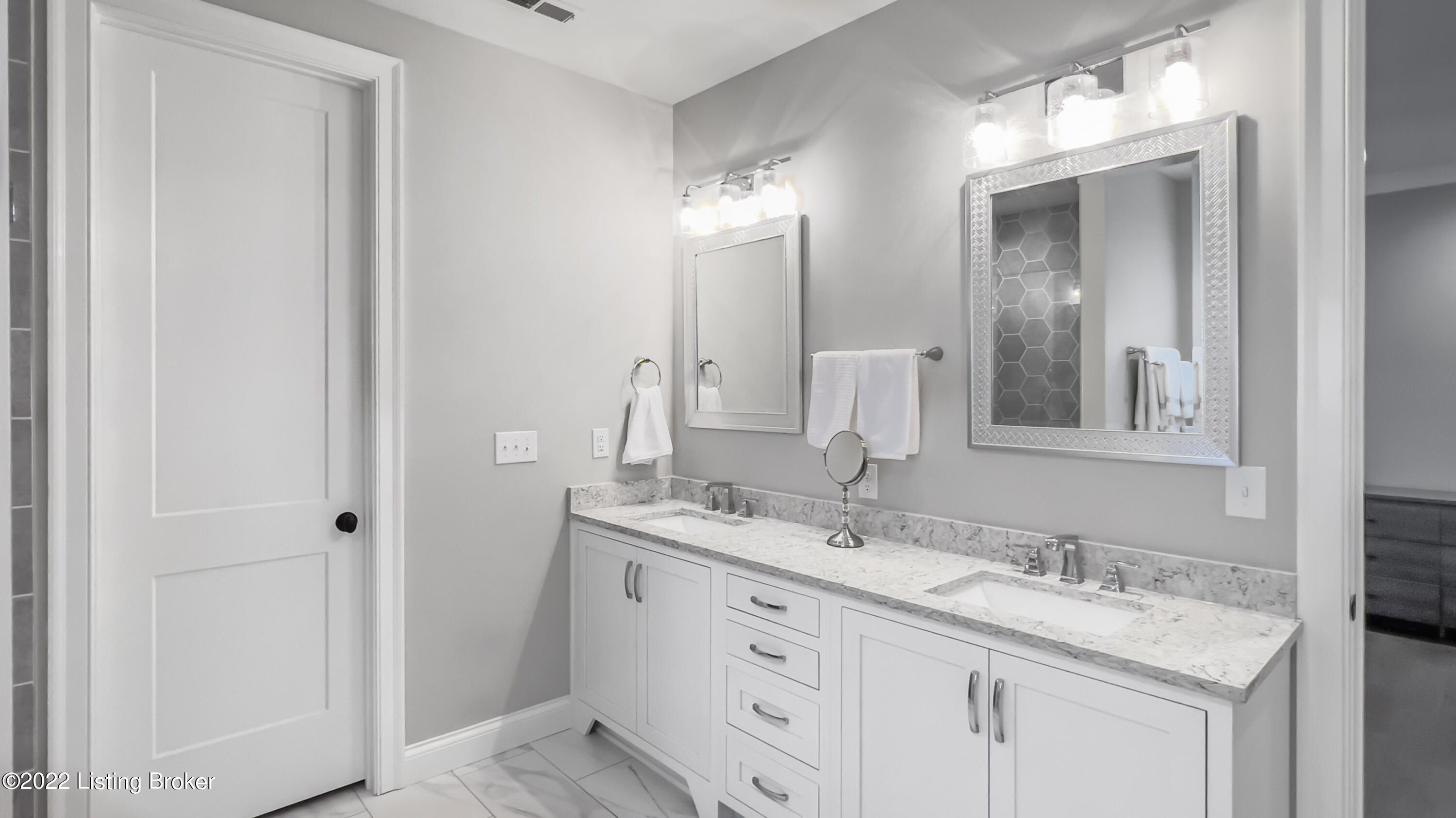309 Kirkwood Glen Cir