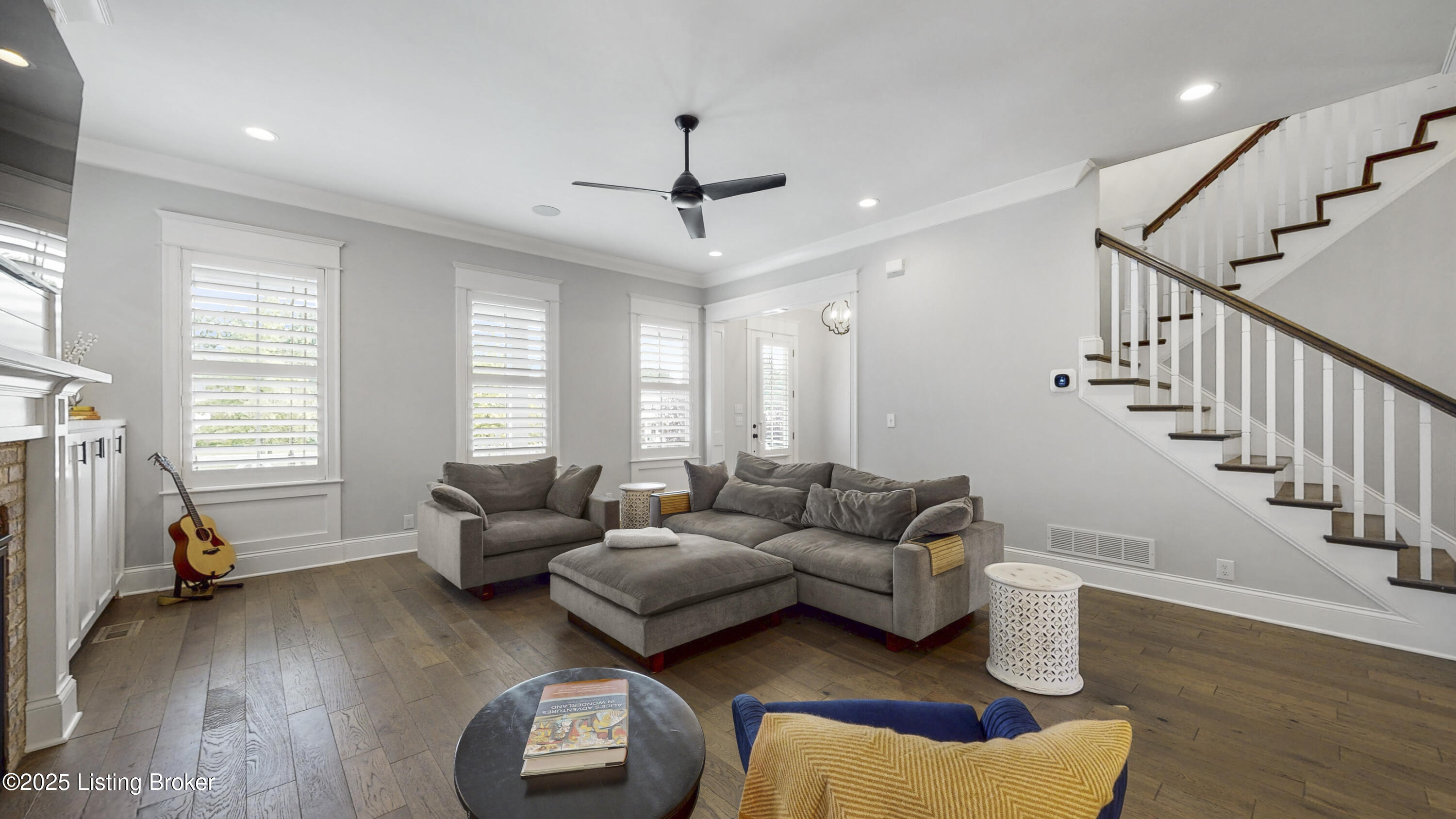 309 Kirkwood Glen Cir