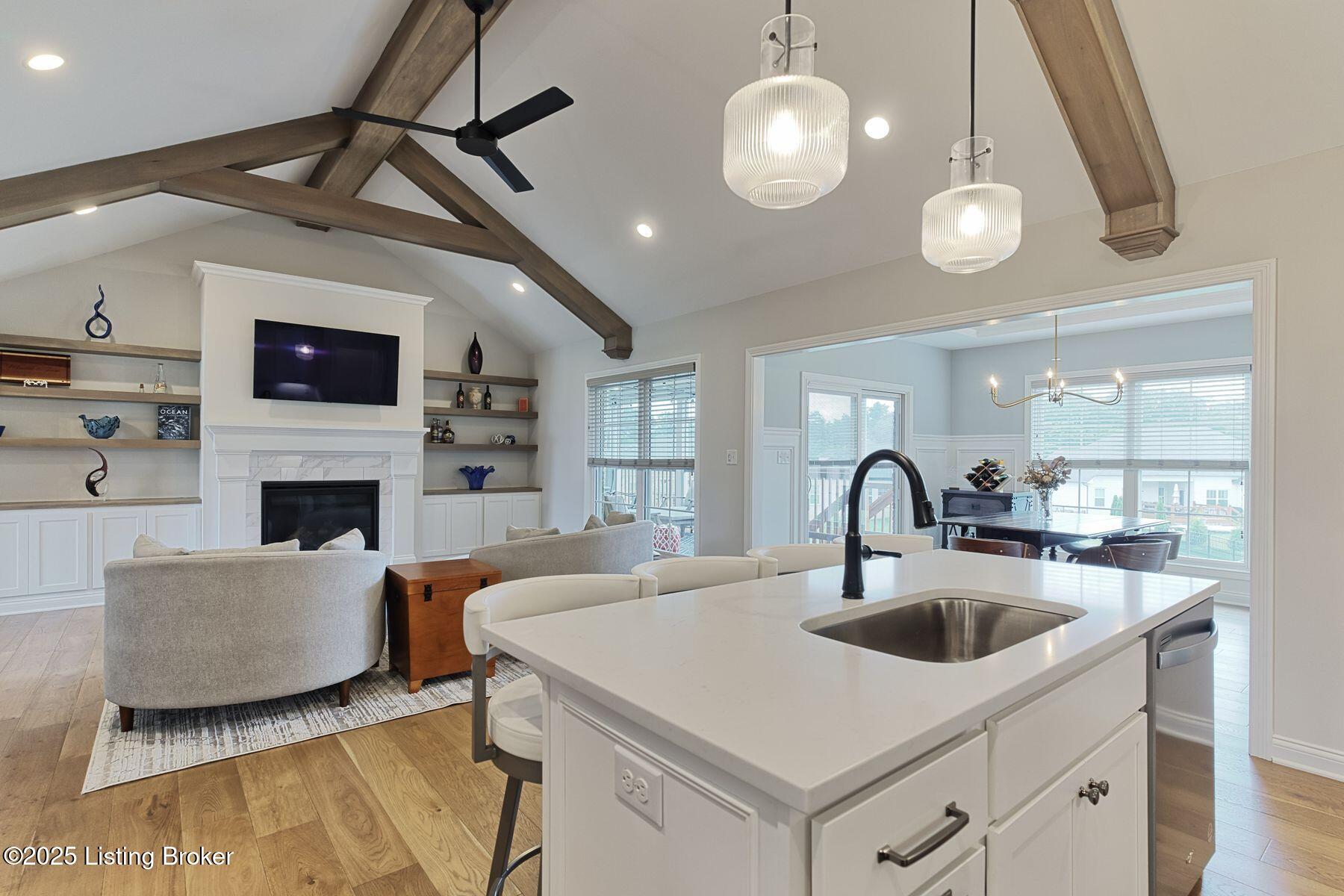 12121 Cypress Ridge Dr