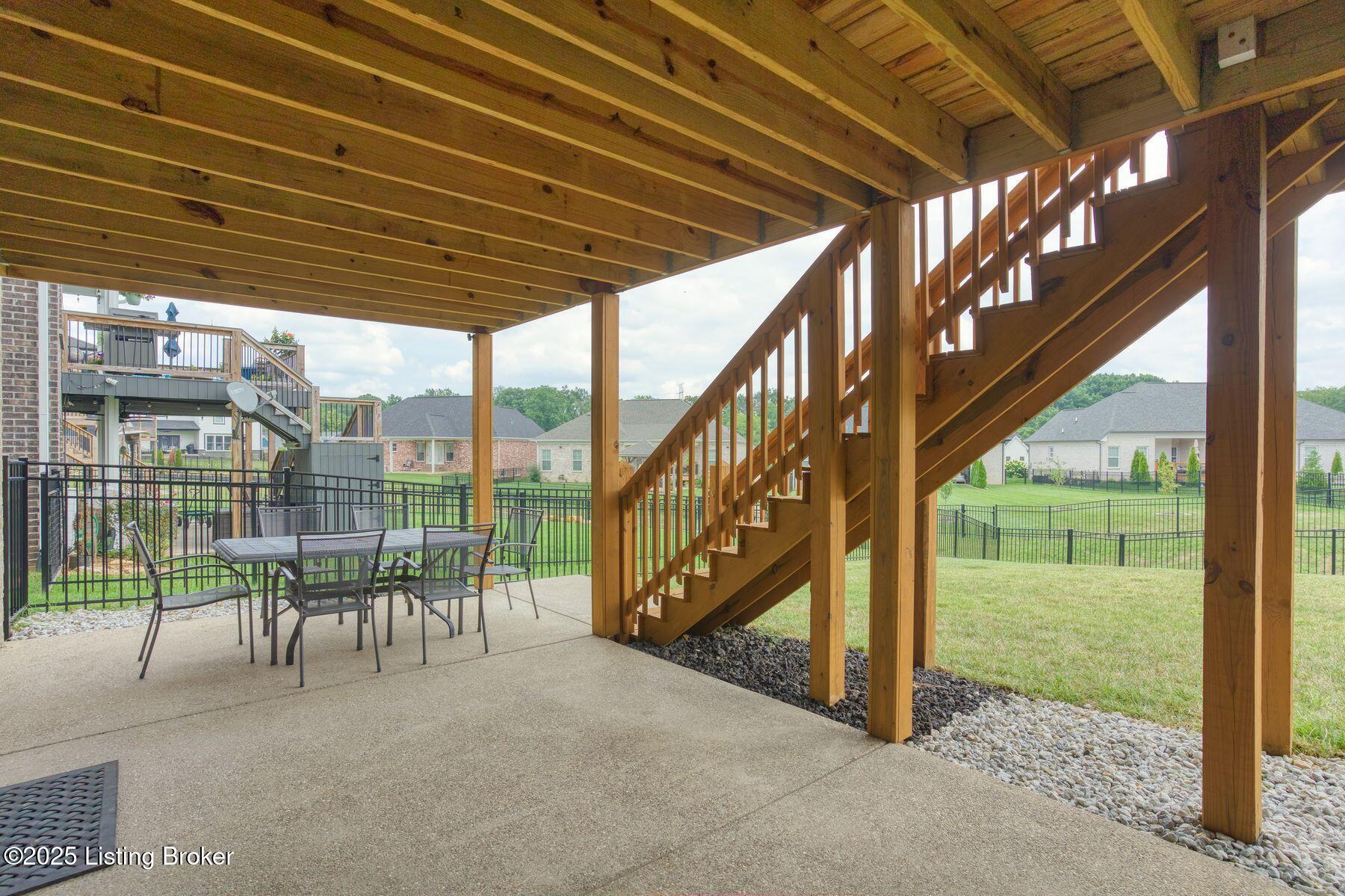 12121 Cypress Ridge Dr