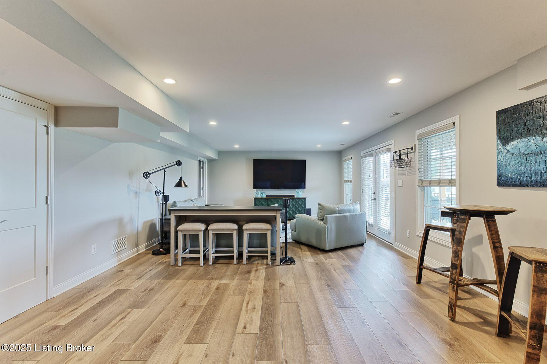 12121 Cypress Ridge Dr