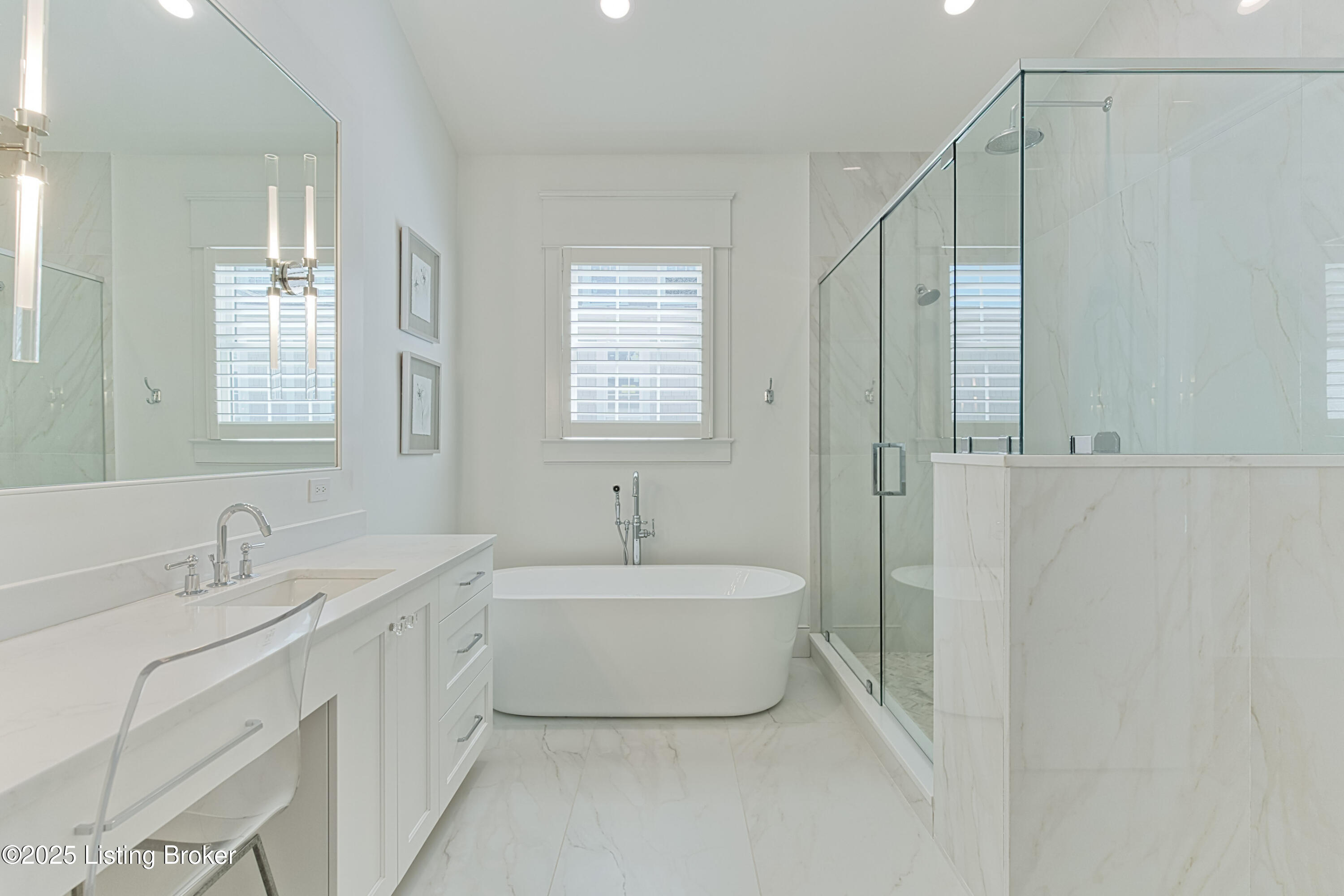 11608 River Beauty Loop