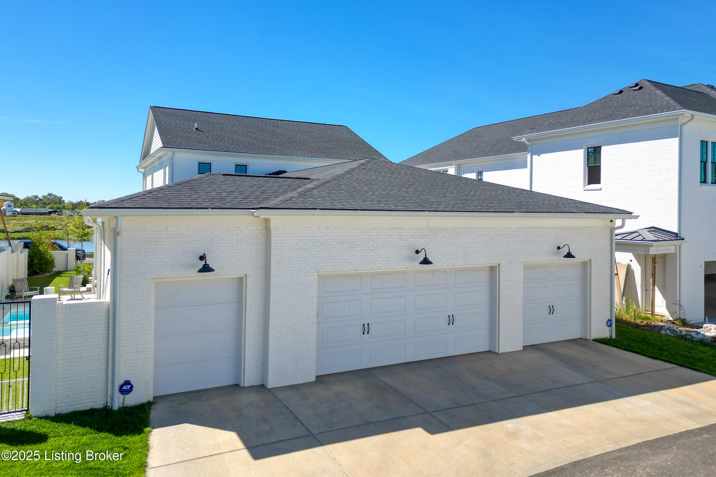 11608 River Beauty Loop