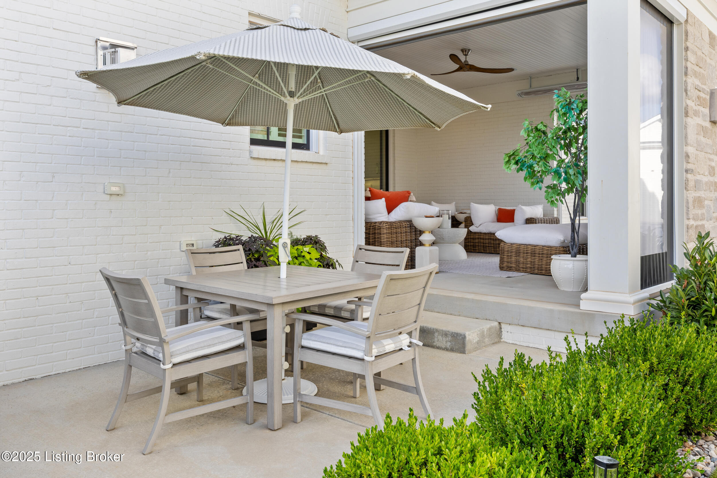 11608 River Beauty Loop