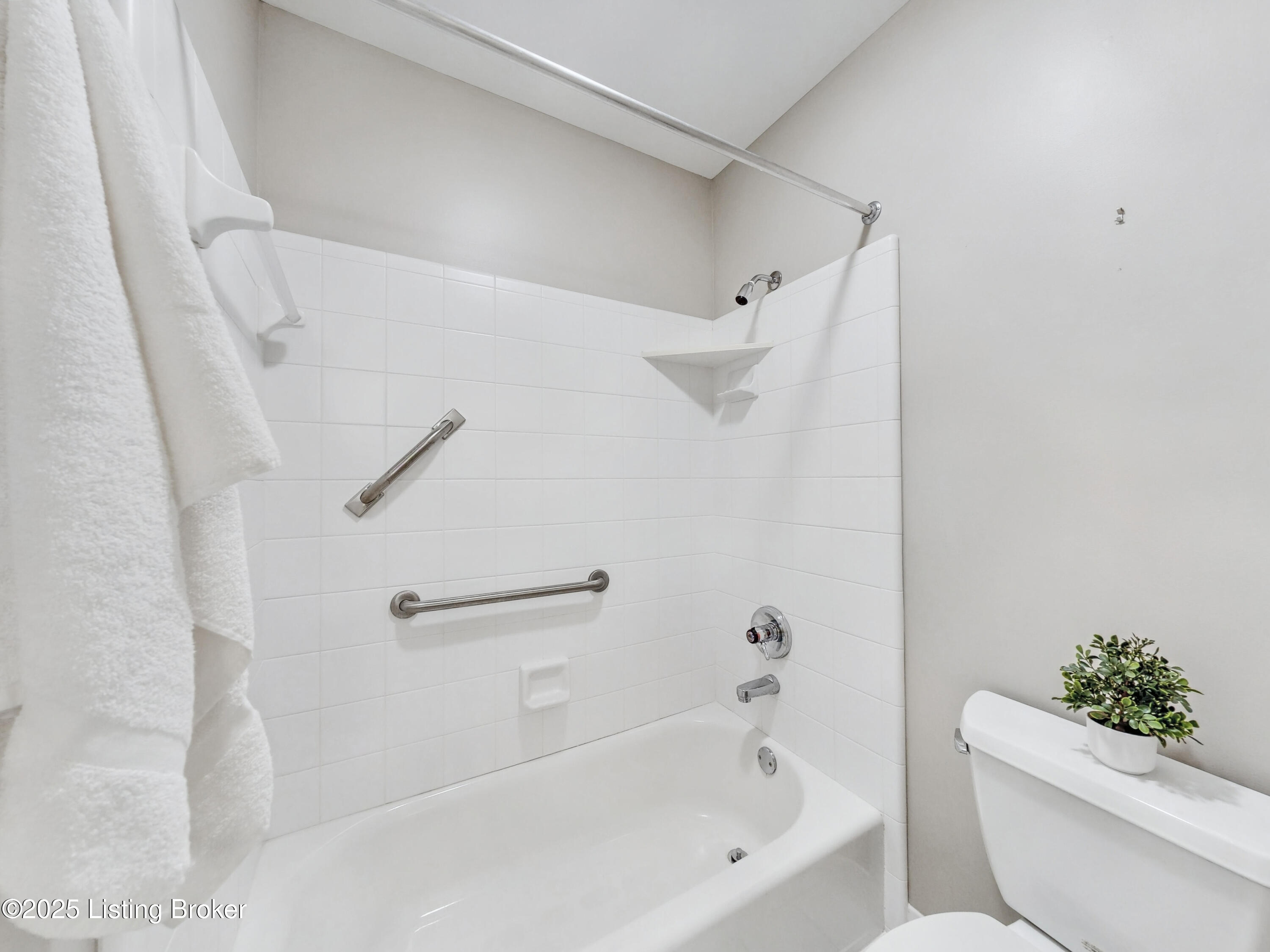 3003 Wooded Meadow Ct
