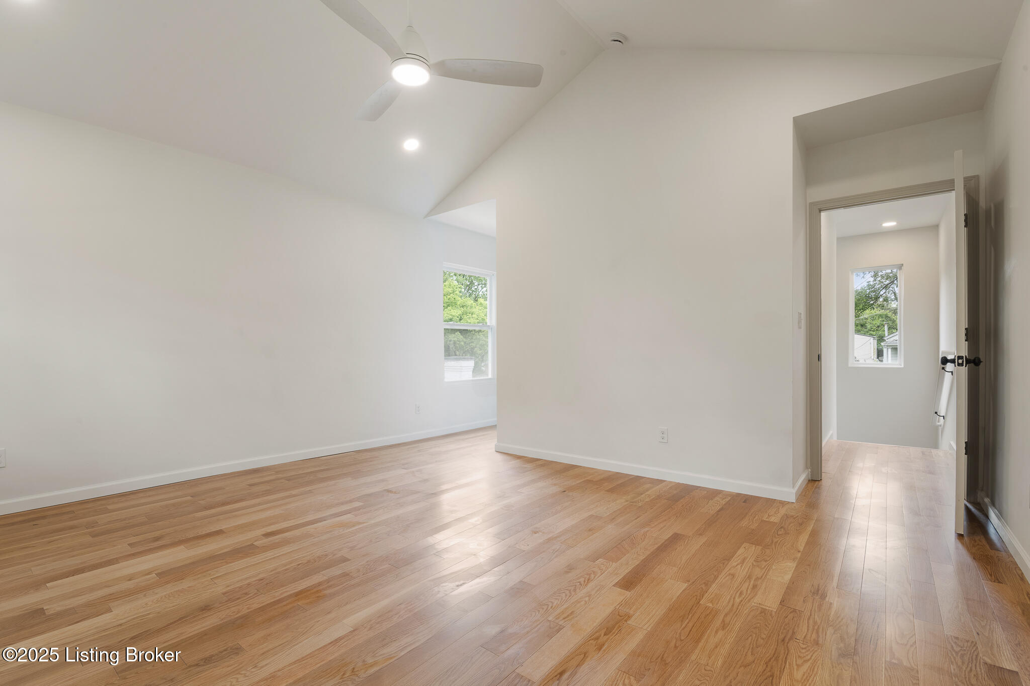2720 Hillside Terrace