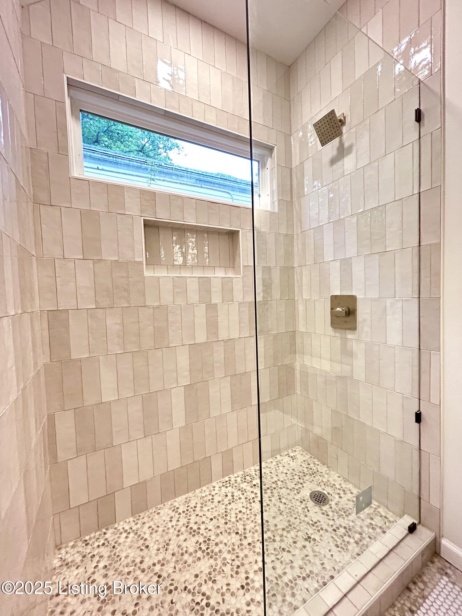 2720 Hillside Terrace