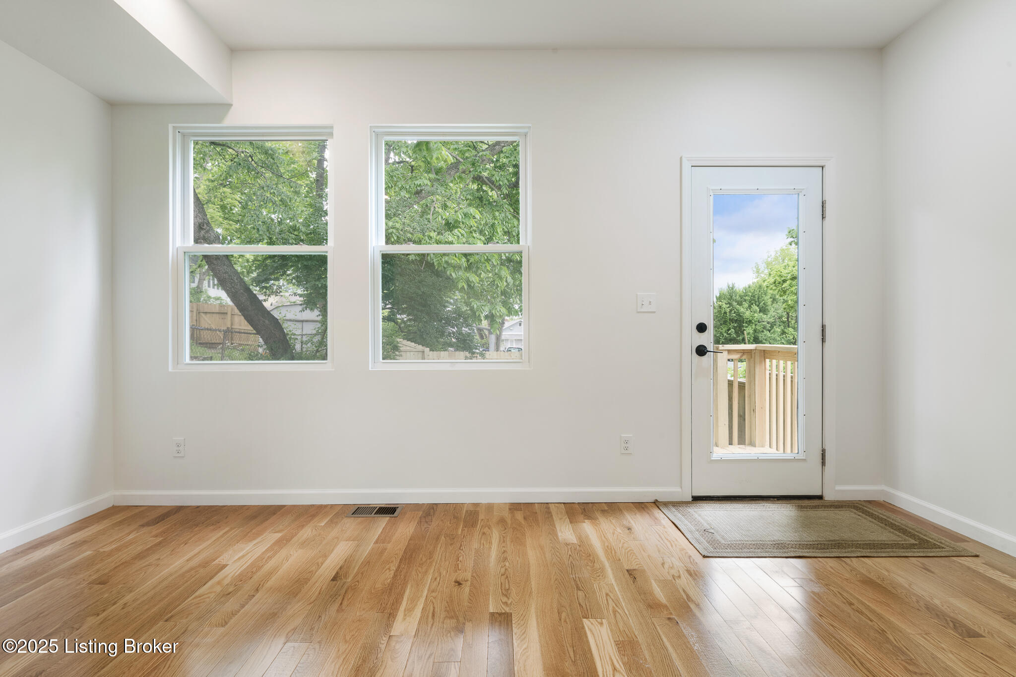 2720 Hillside Terrace