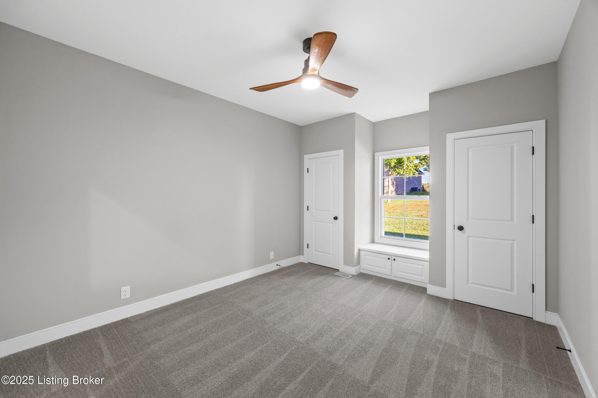 1630 Harmony Pointe Cir