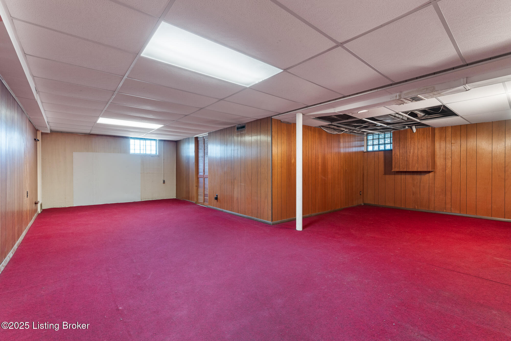 2800 Sharon Way