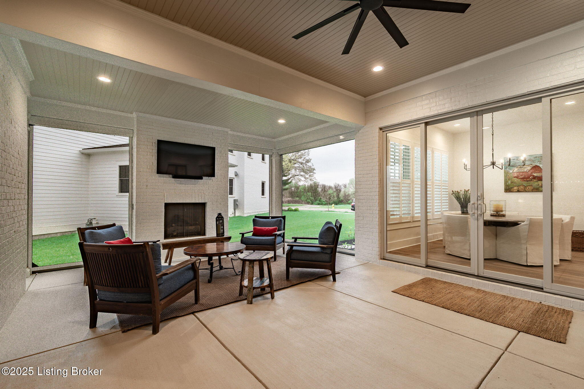 11414 River Beauty Loop, Prospect