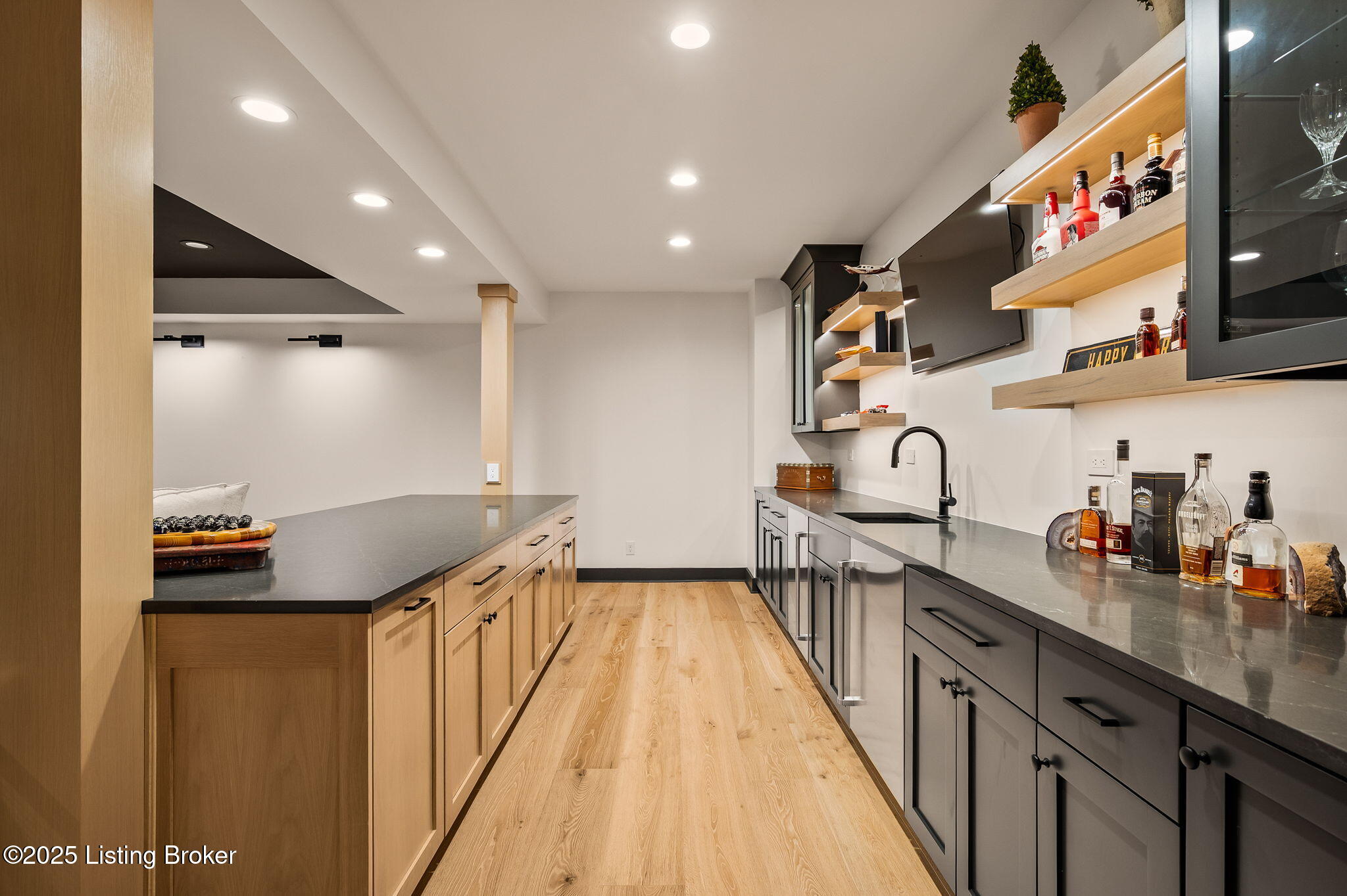 11414 River Beauty Loop, Prospect