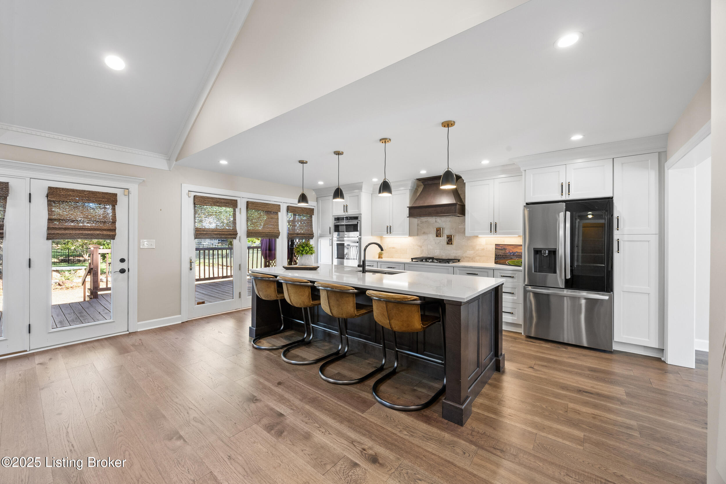 1027 Garden Creek Cir, Louisville