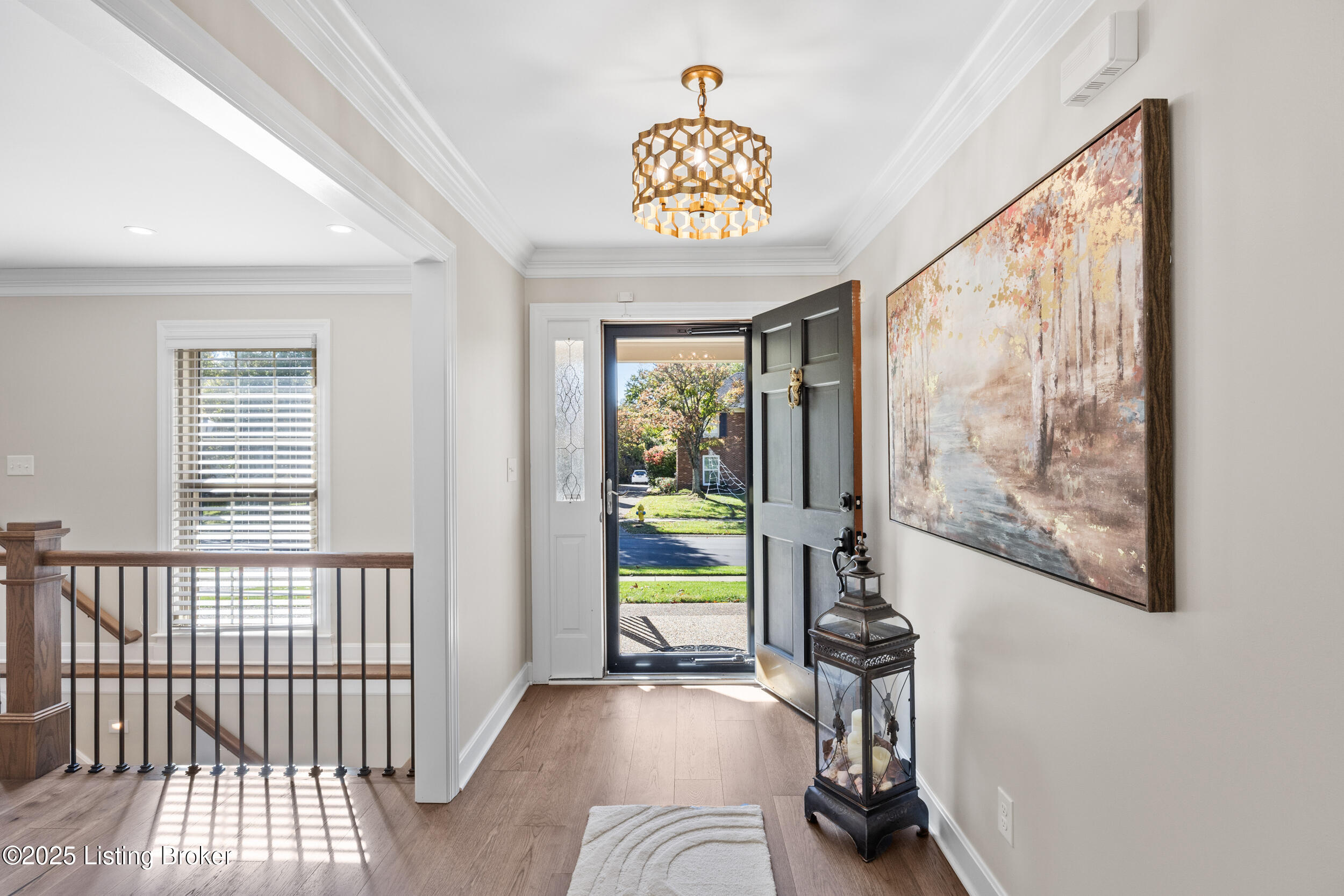 1027 Garden Creek Cir, Louisville