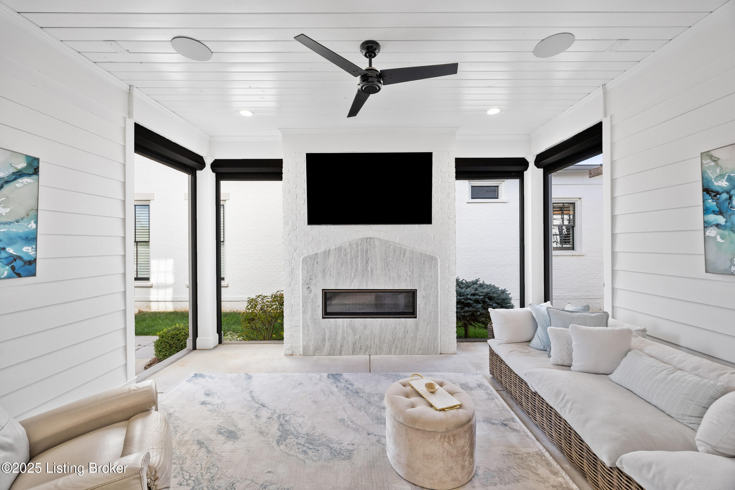 11018 Monkshood Dr, Prospect