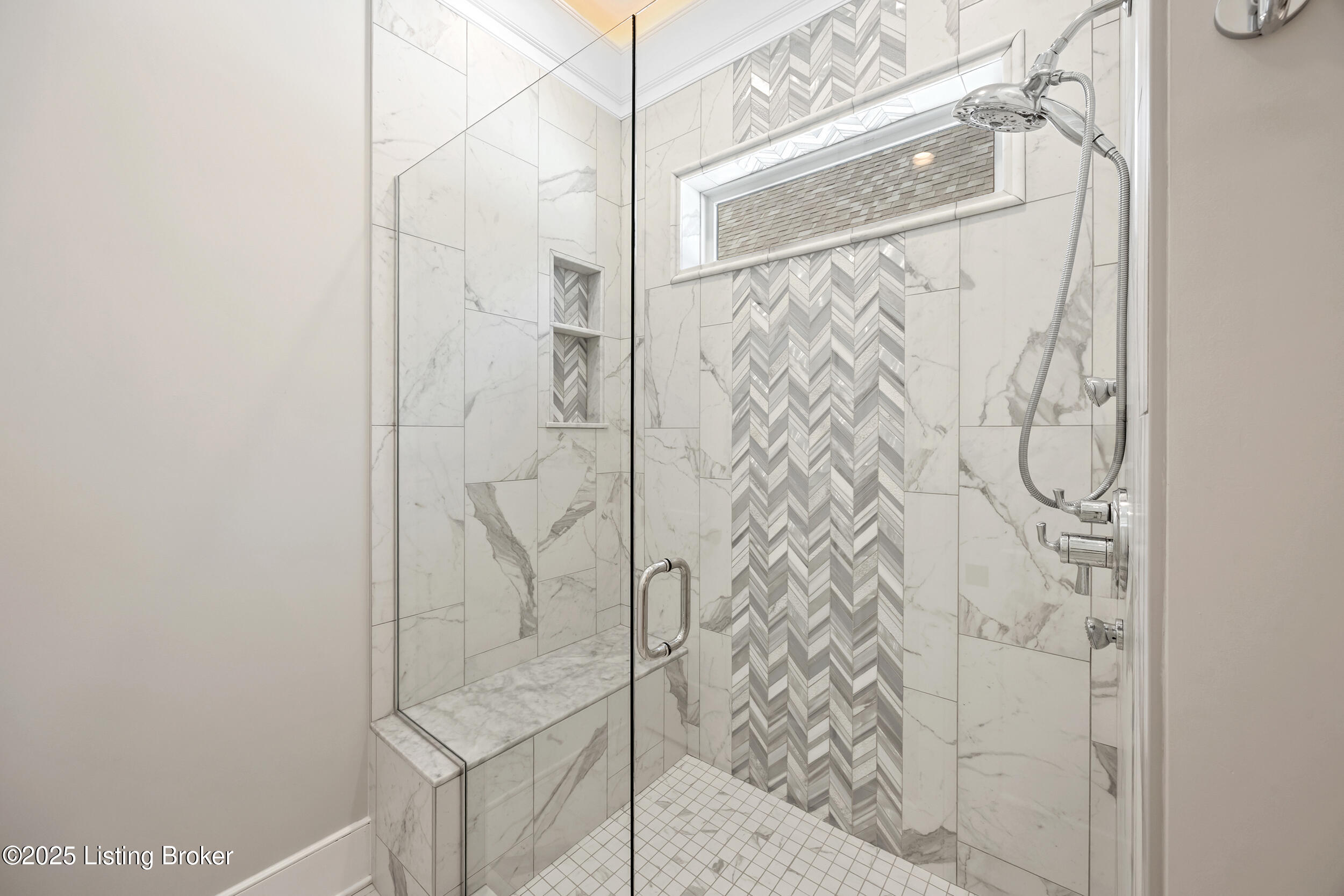 6511 Rosecliff Ct, Prospect