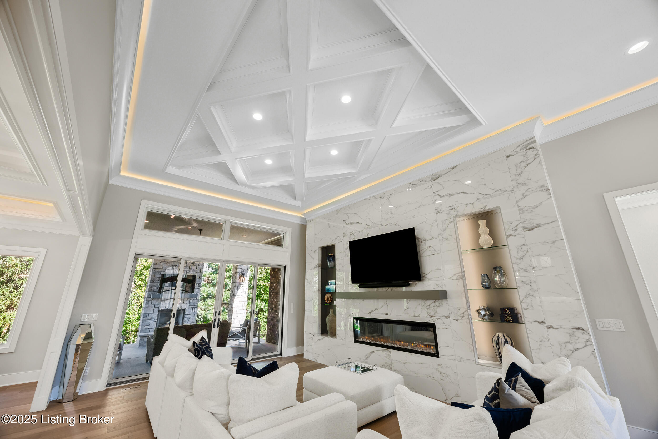 6511 Rosecliff Ct, Prospect