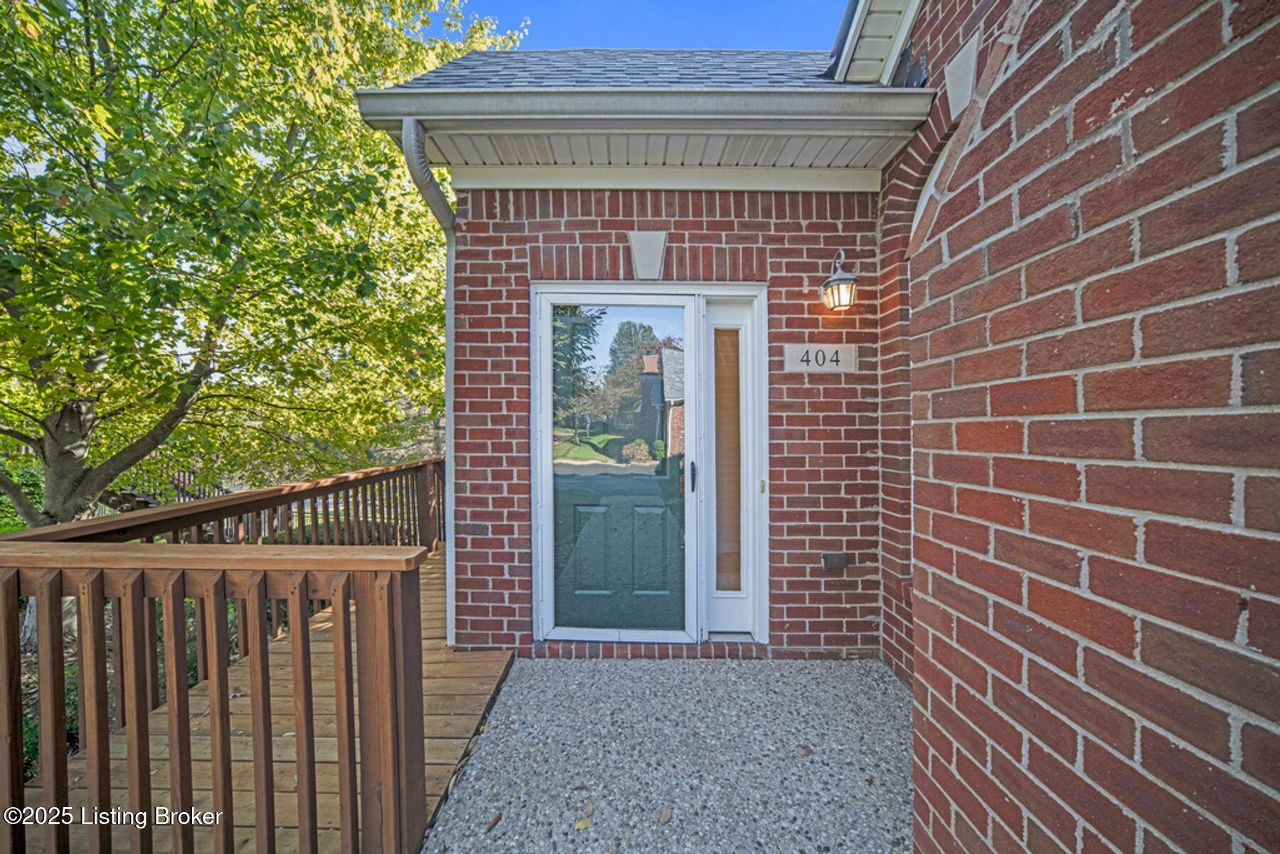 404 McKirkland Pl