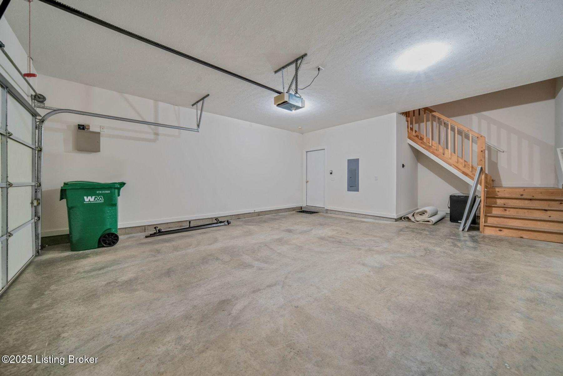 404 McKirkland Pl