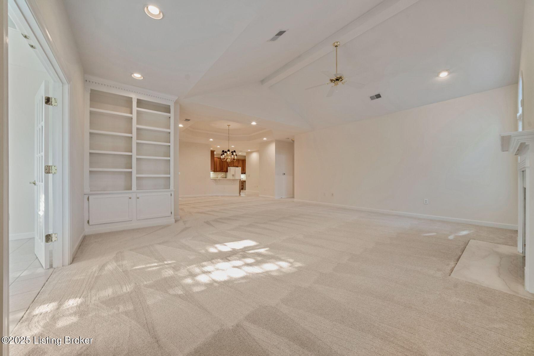404 McKirkland Pl