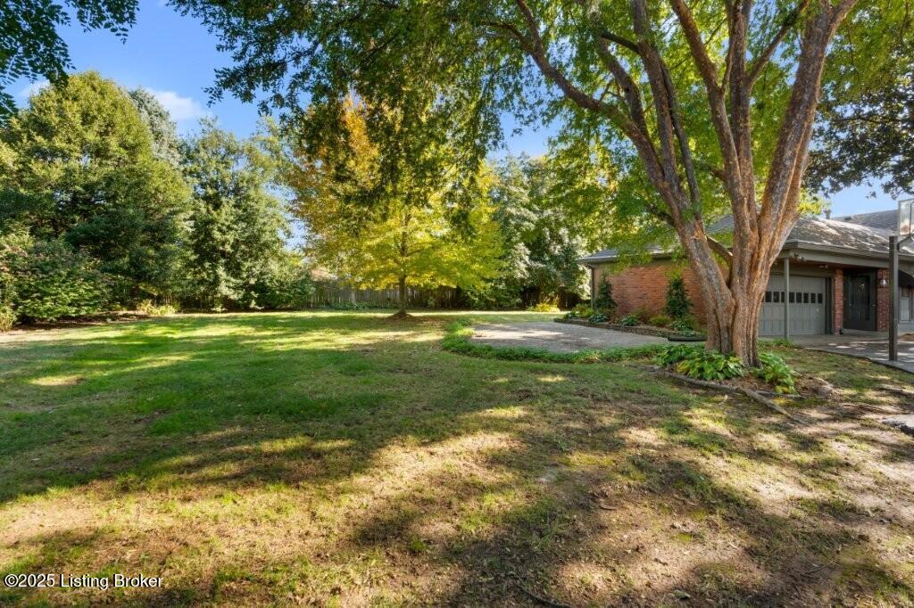 6350 Limewood Cir