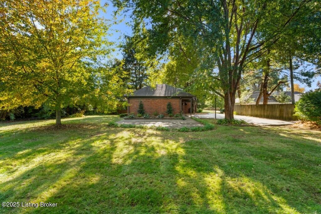 6350 Limewood Cir