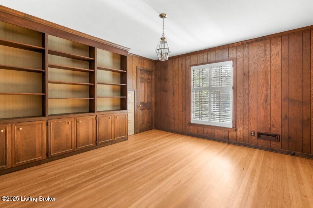 6350 Limewood Cir