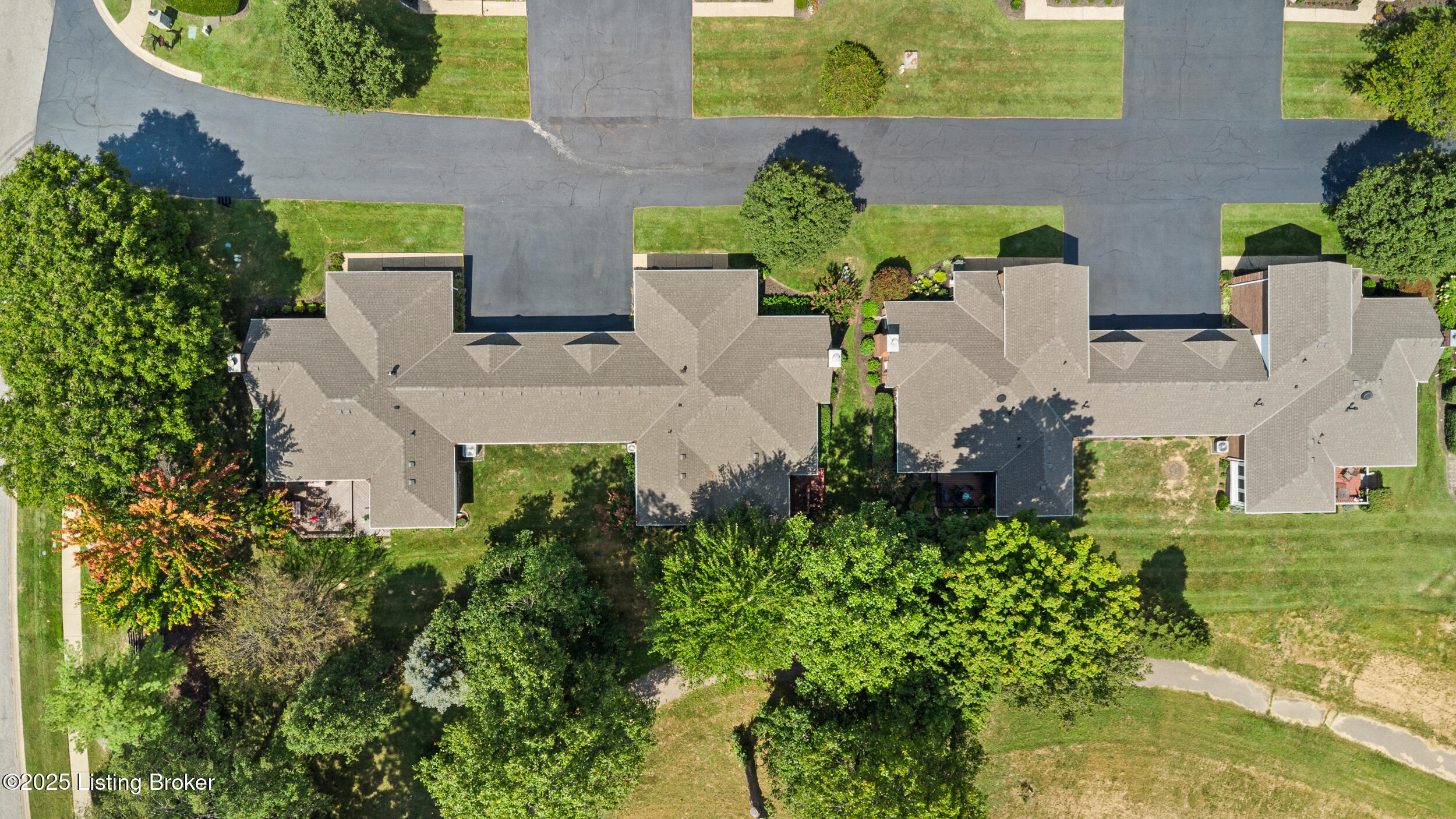 10802 Glenway Pl