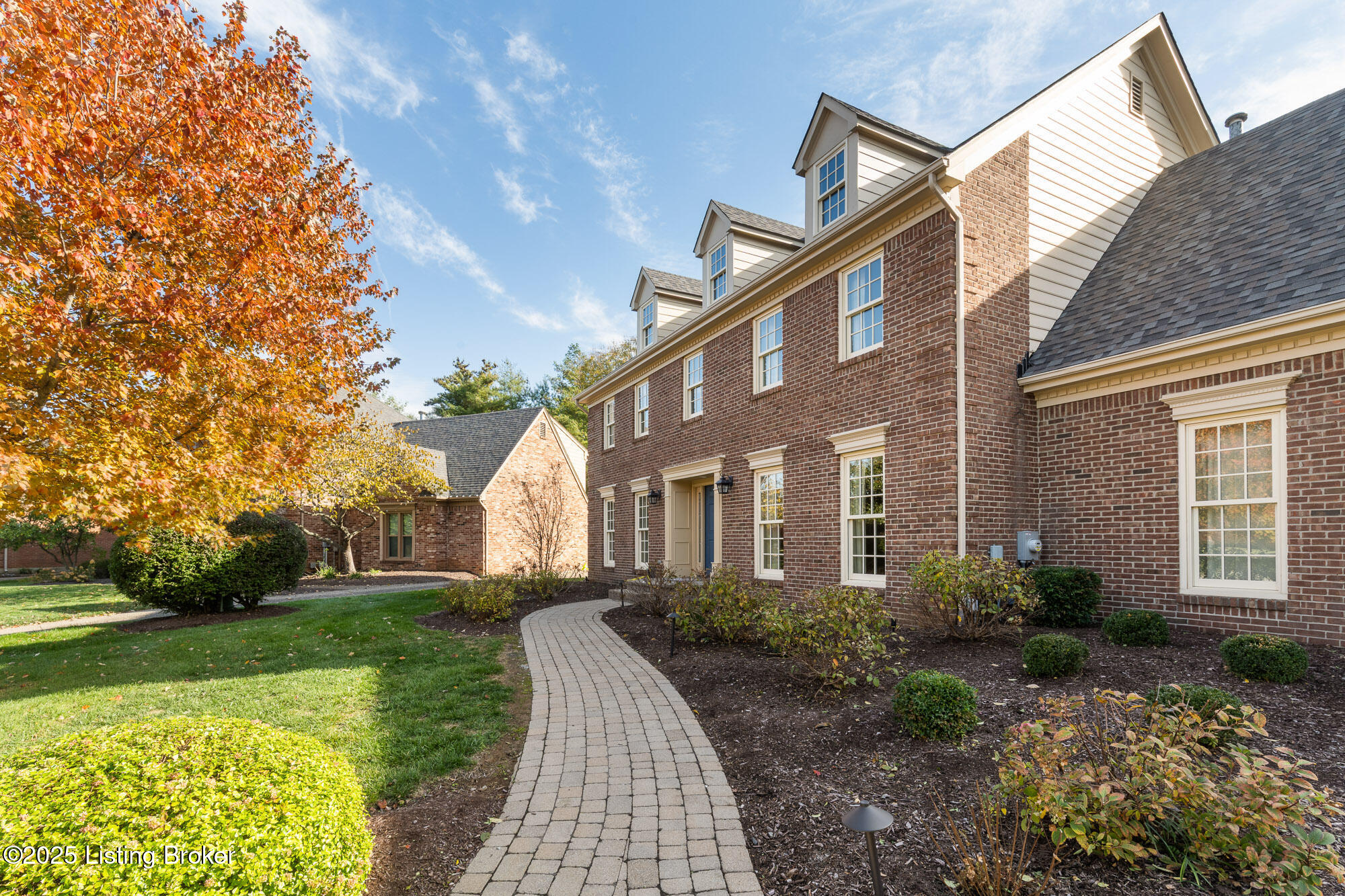 2809 Woods Club Rd