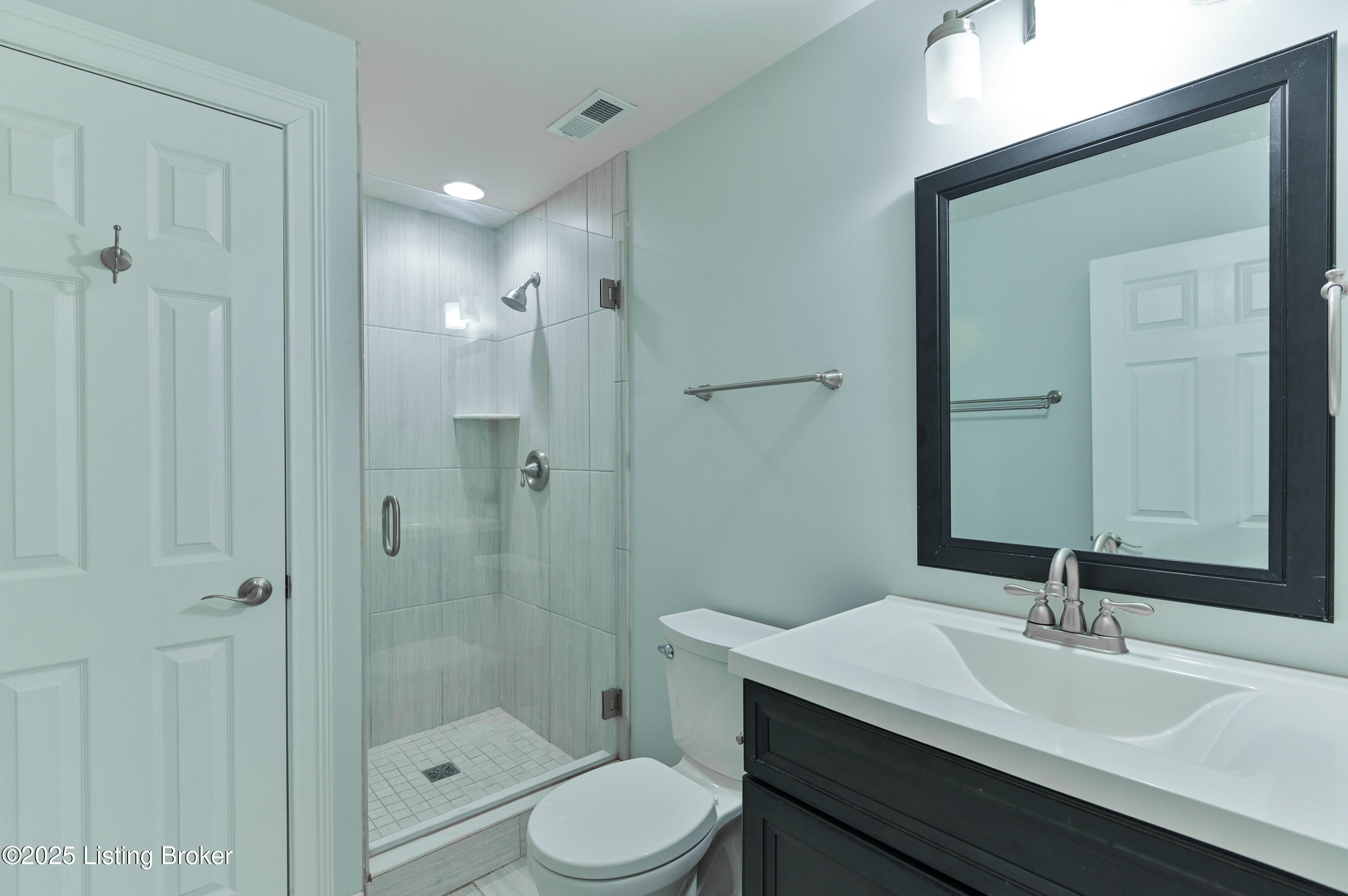 10930 Old Harrods Woods Cir