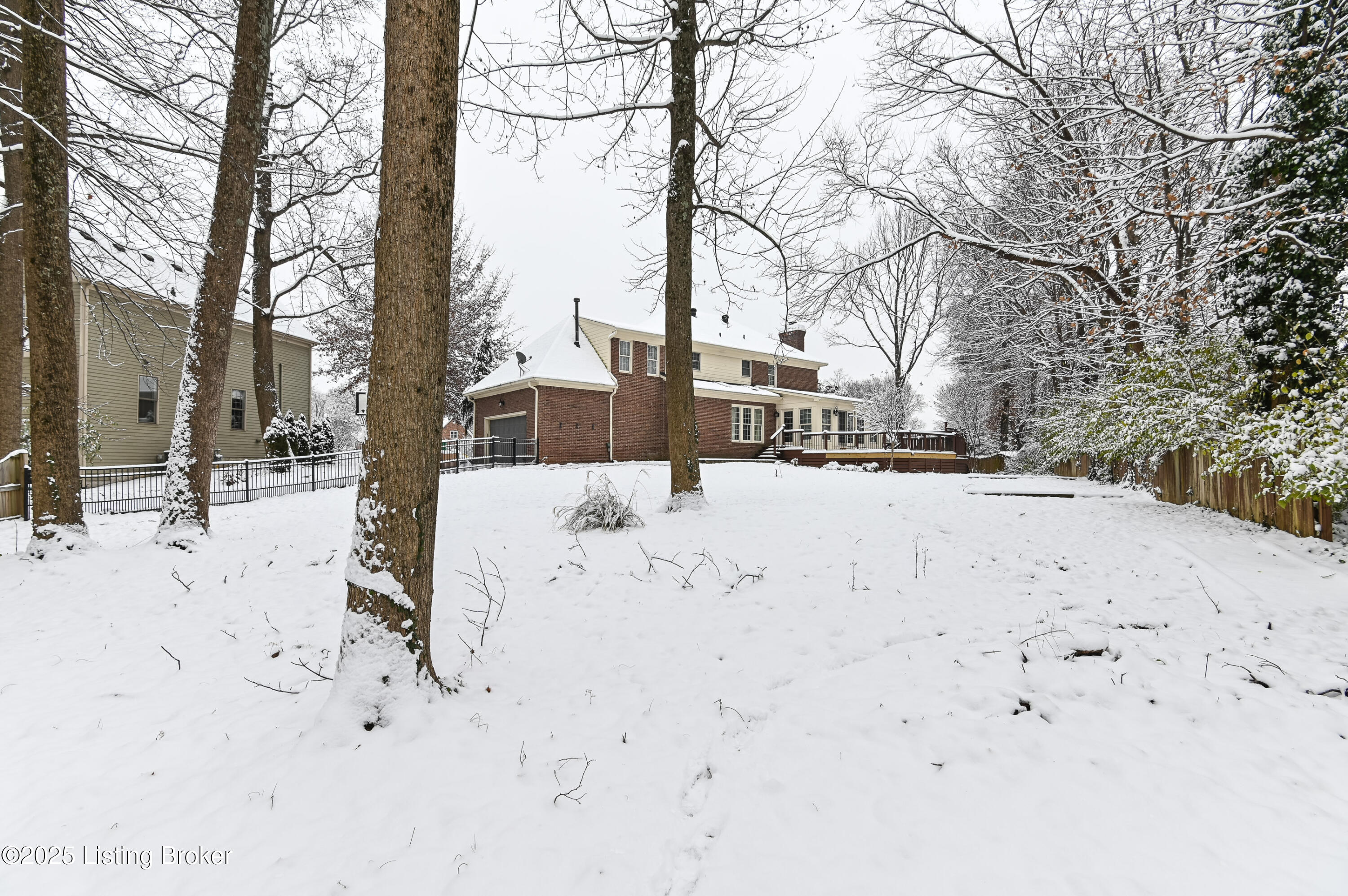 10930 Old Harrods Woods Cir