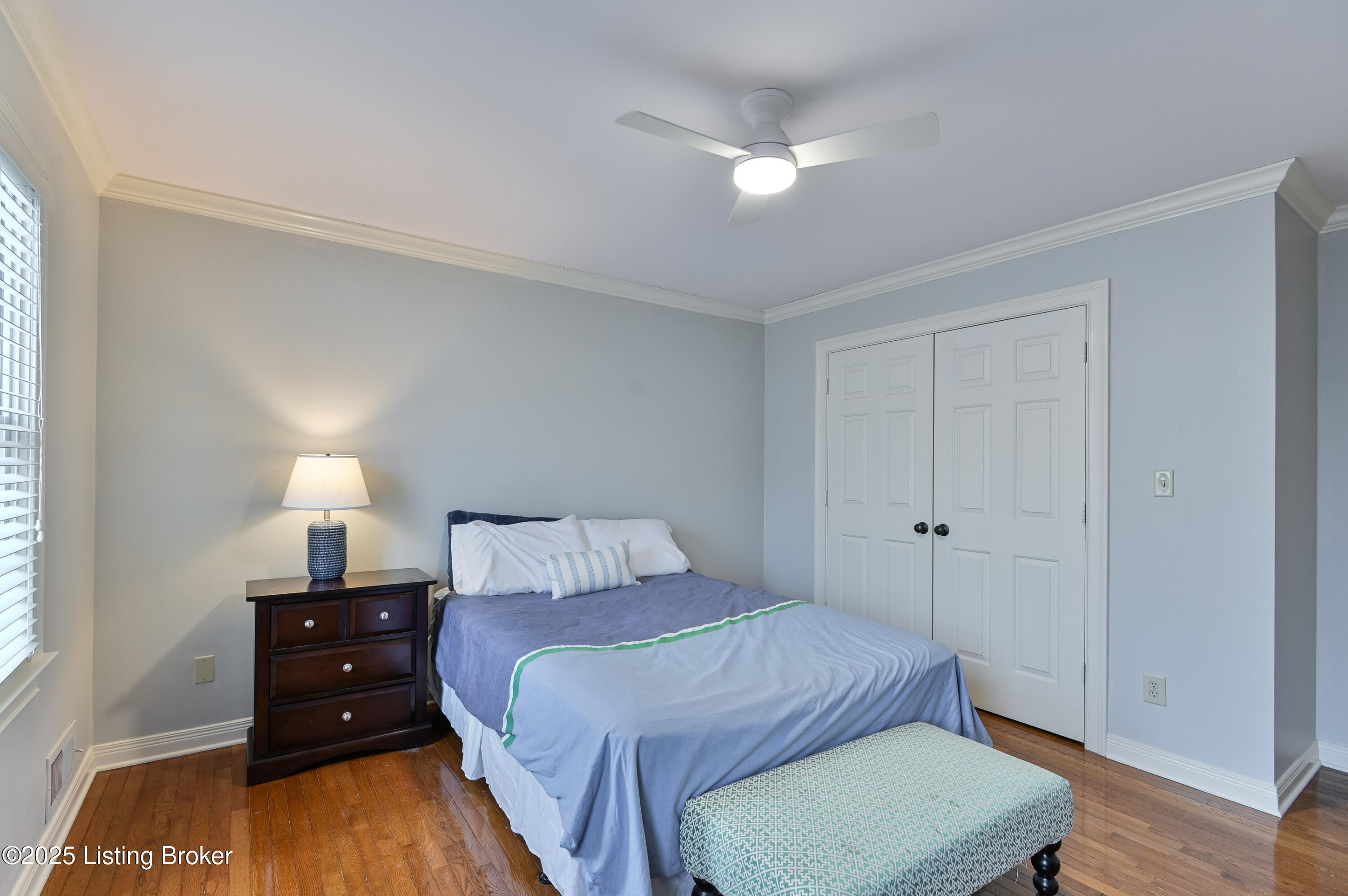 10930 Old Harrods Woods Cir