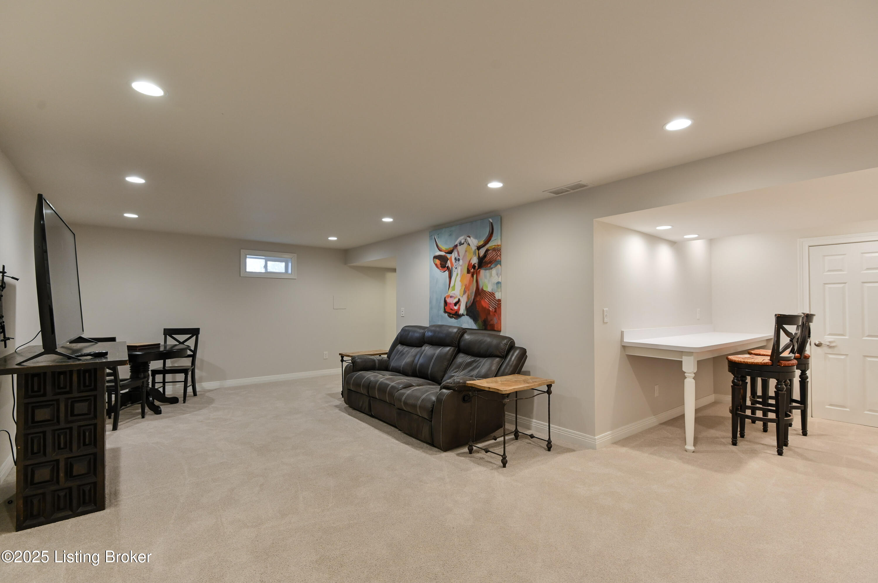 10930 Old Harrods Woods Cir