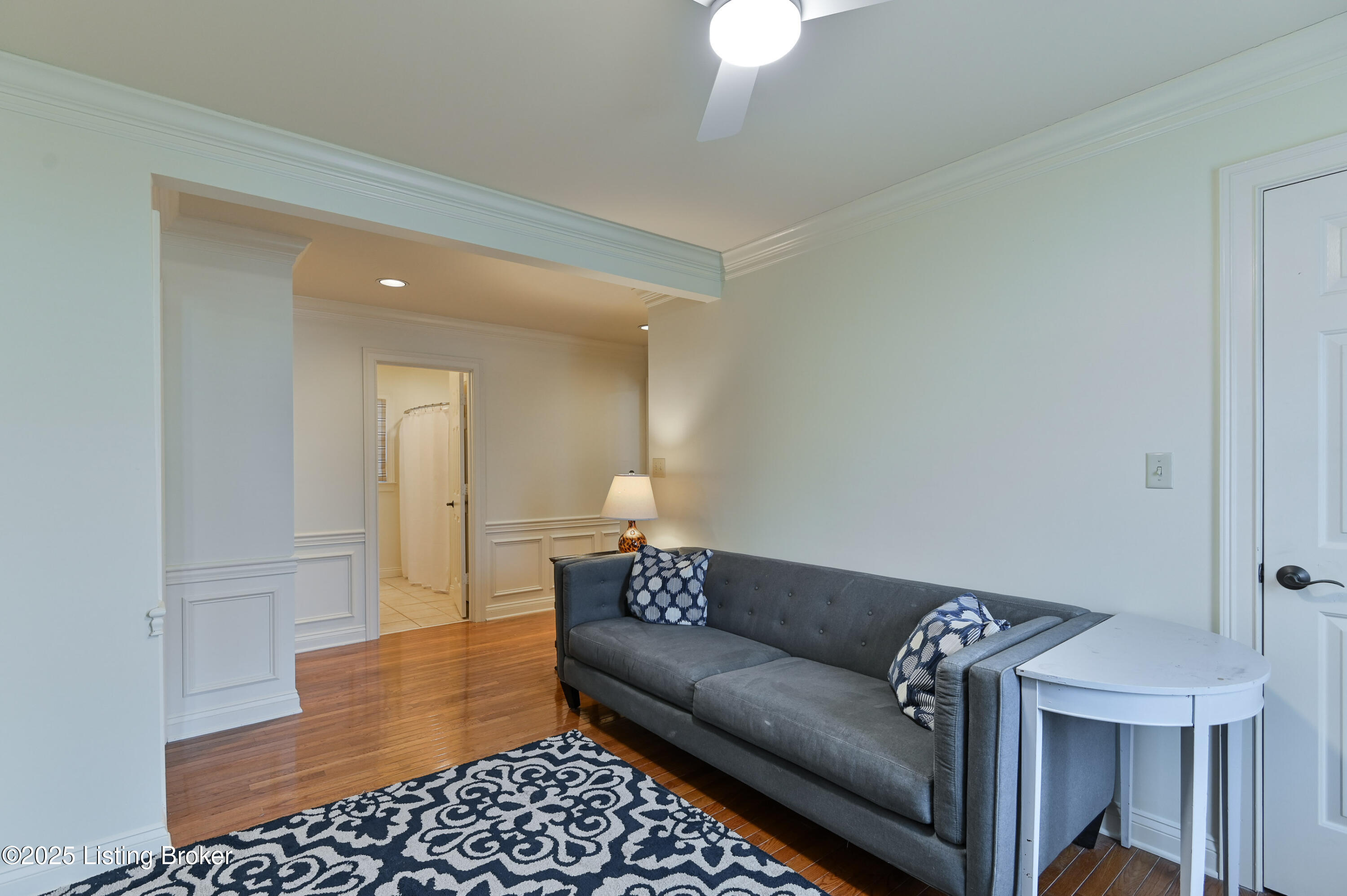 10930 Old Harrods Woods Cir