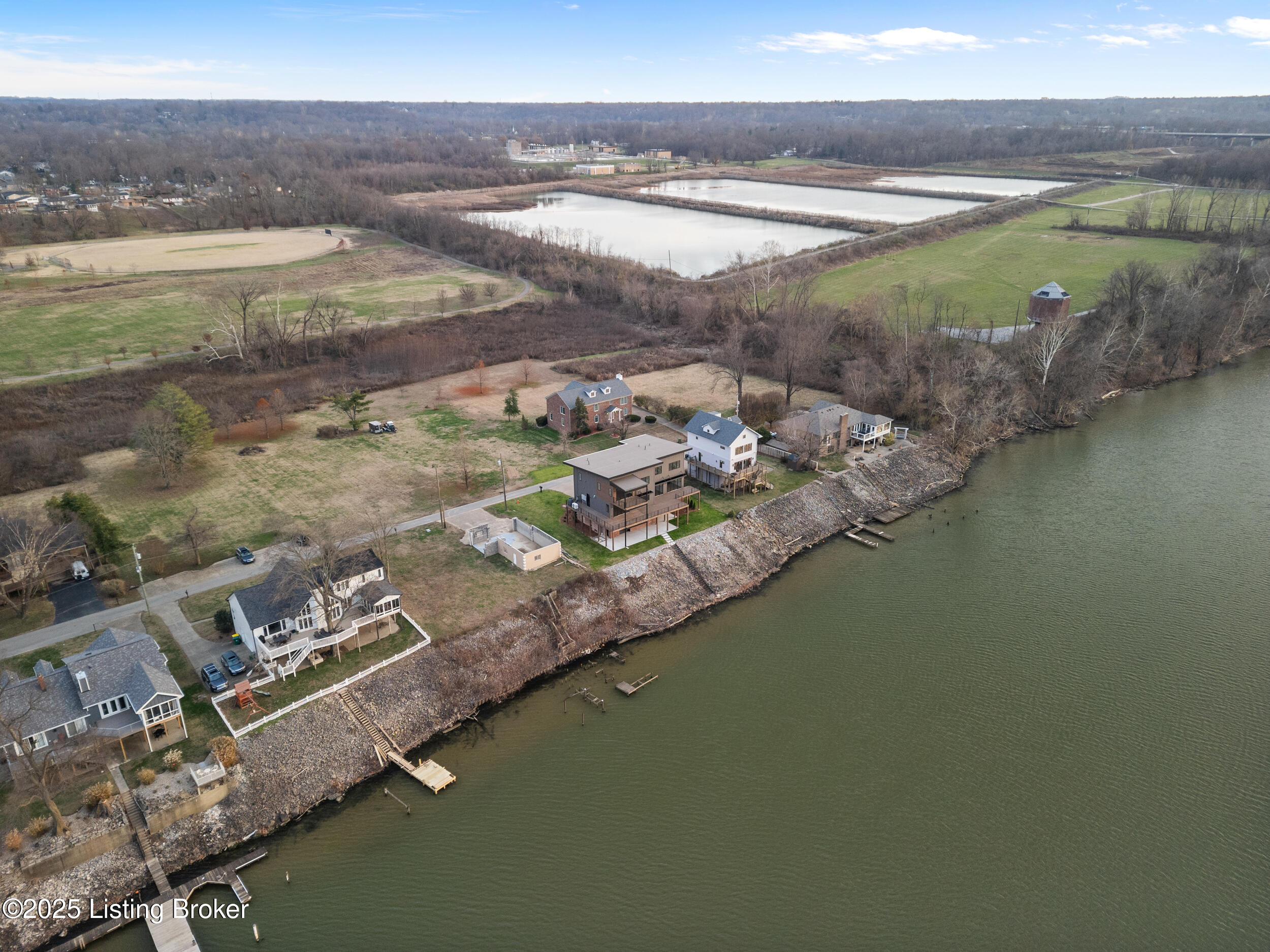 6904 Beachland Bch Rd