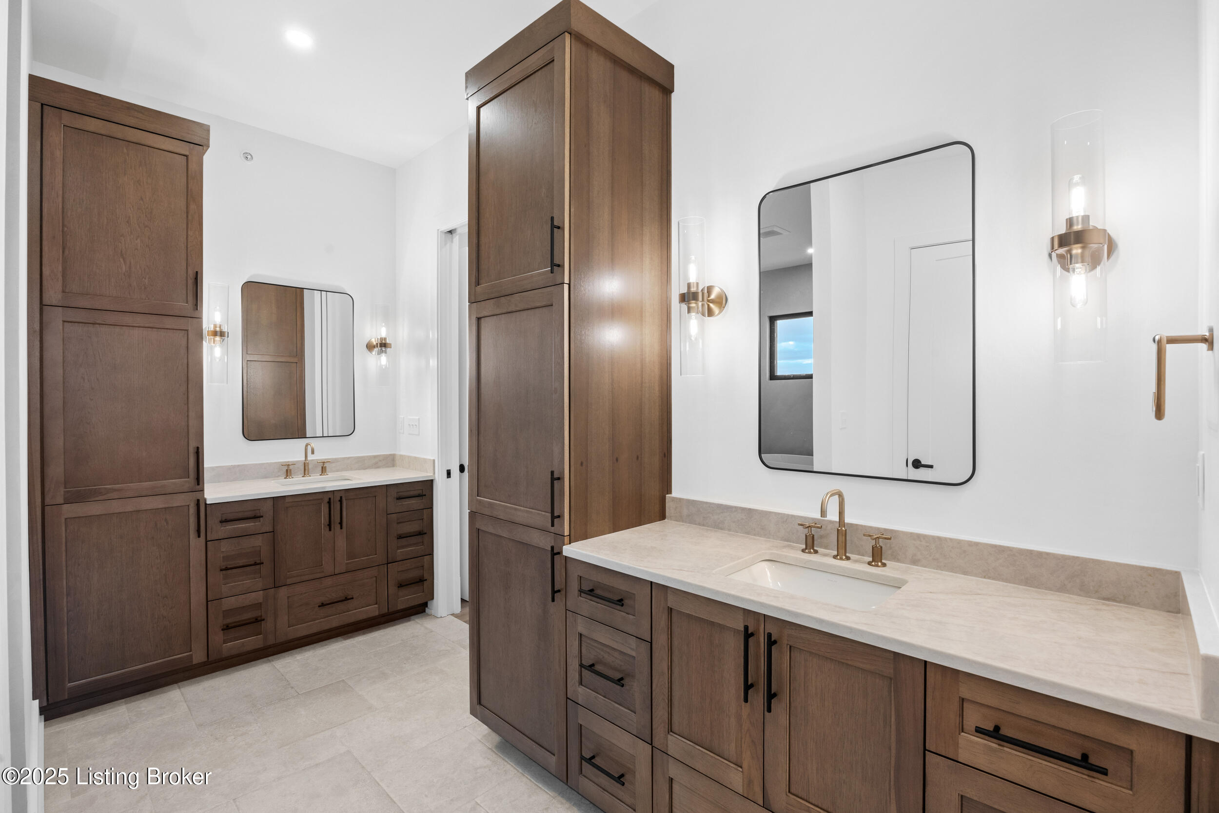 6904 Beachland Bch Rd