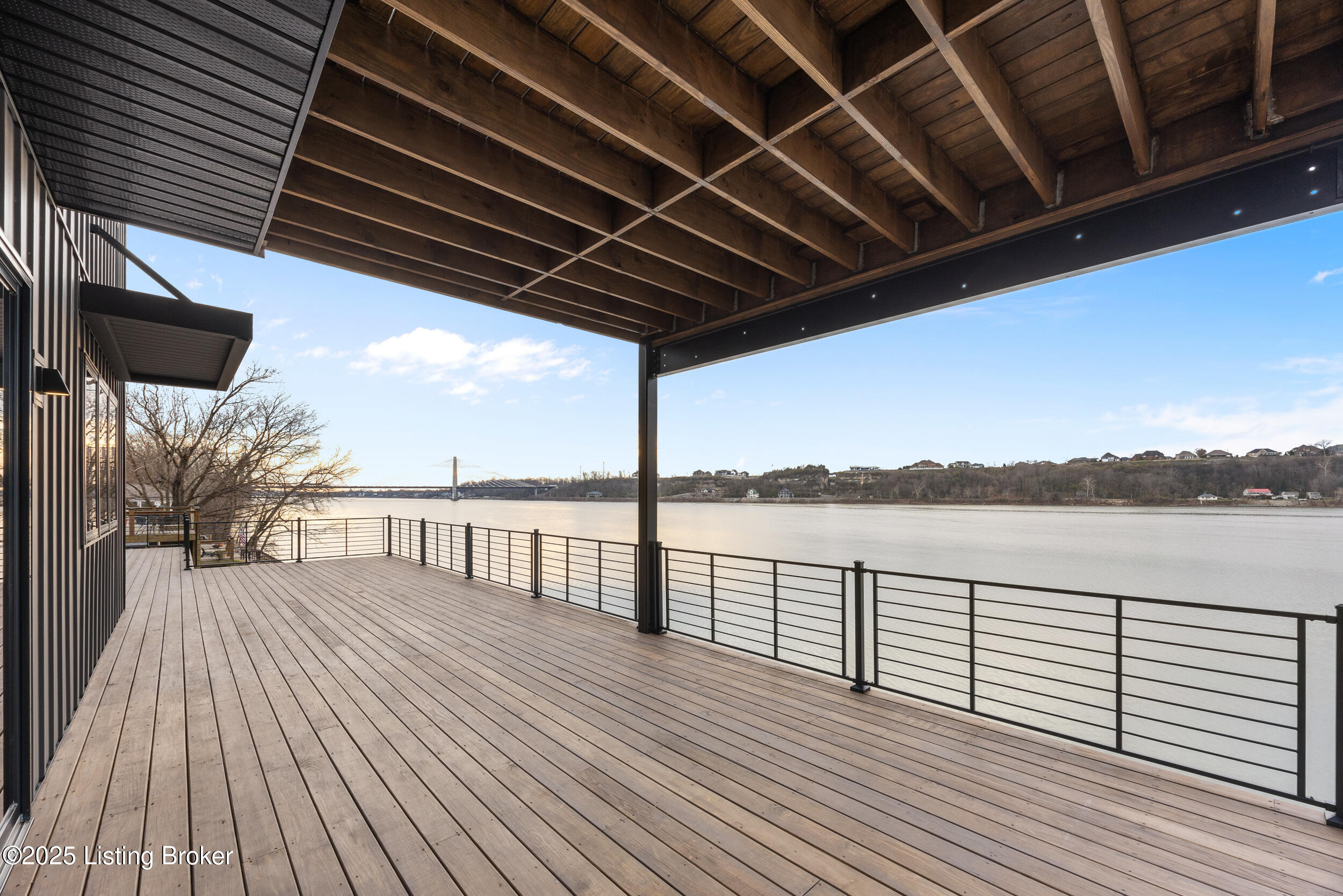 6904 Beachland Bch Rd