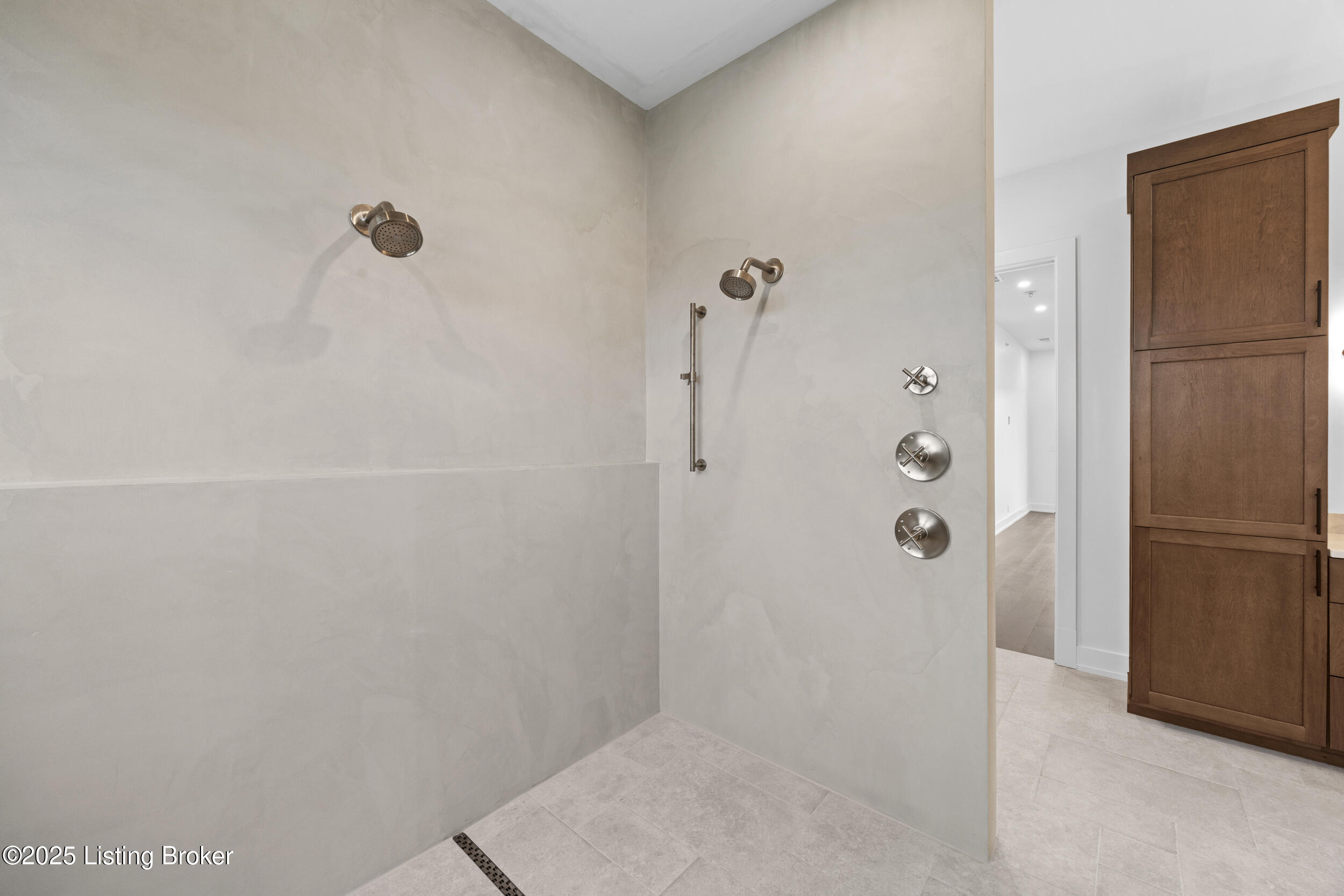 6904 Beachland Bch Rd