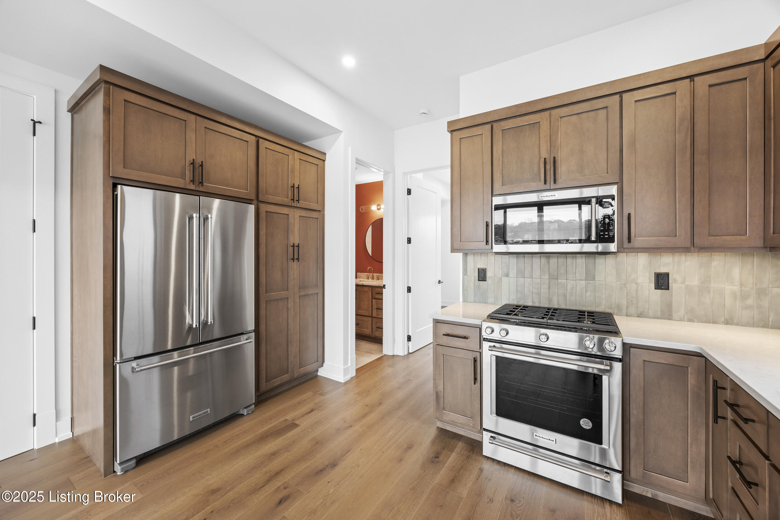 6904 Beachland Bch Rd