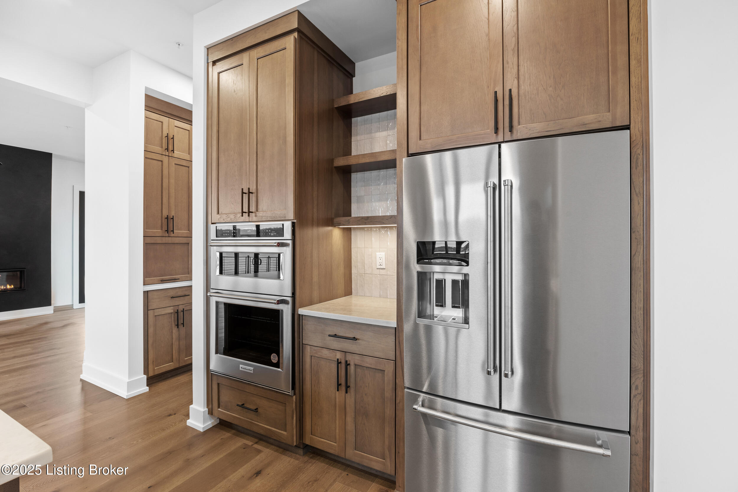 6904 Beachland Bch Rd