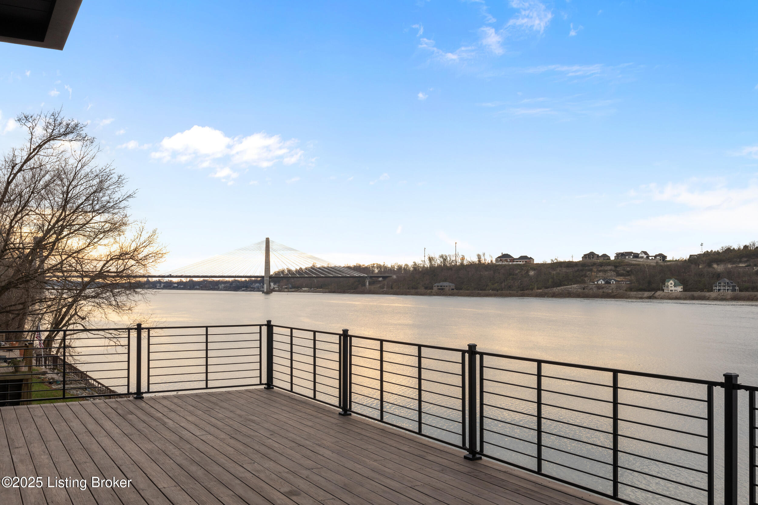 6904 Beachland Bch Rd