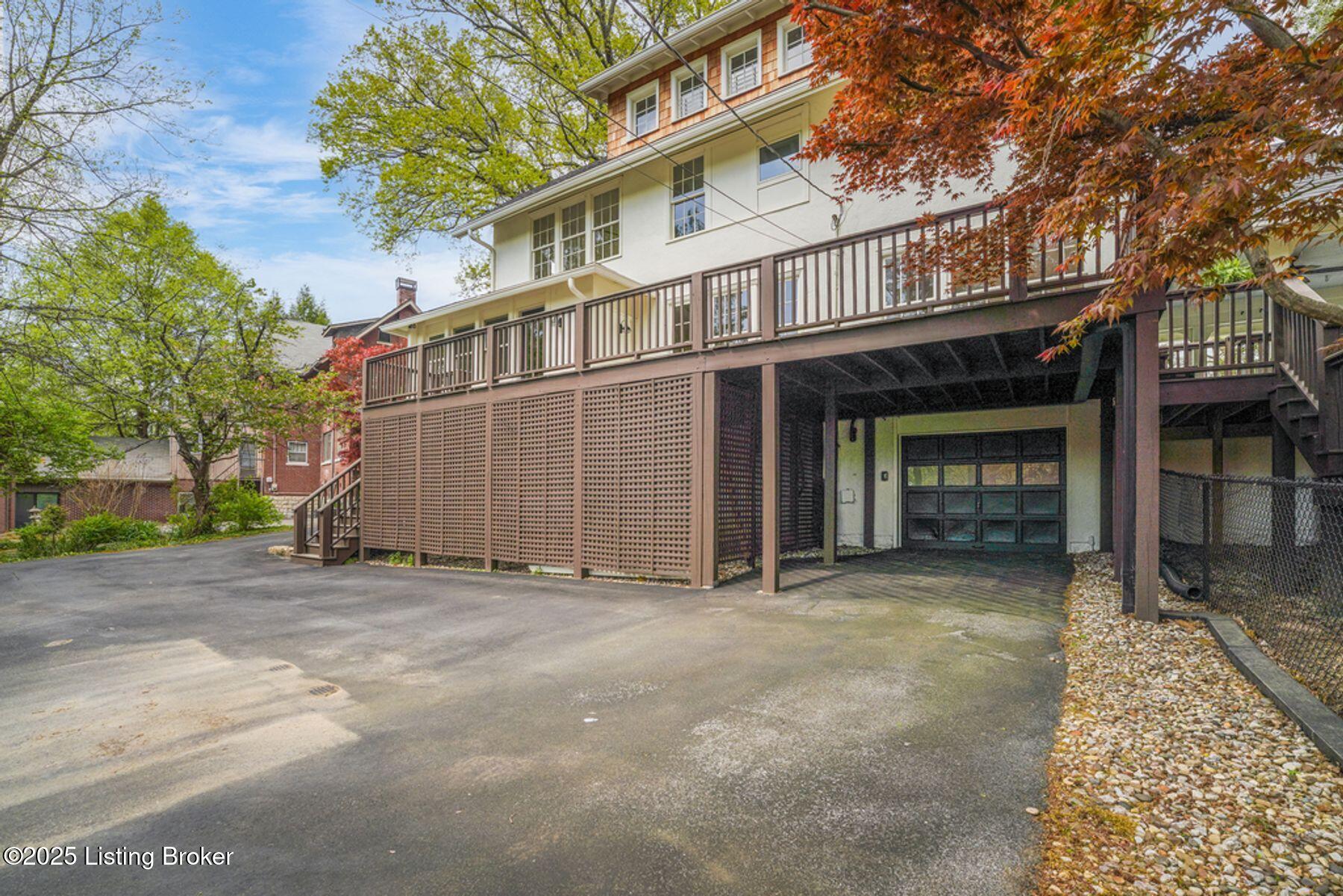 52 Hill Rd
